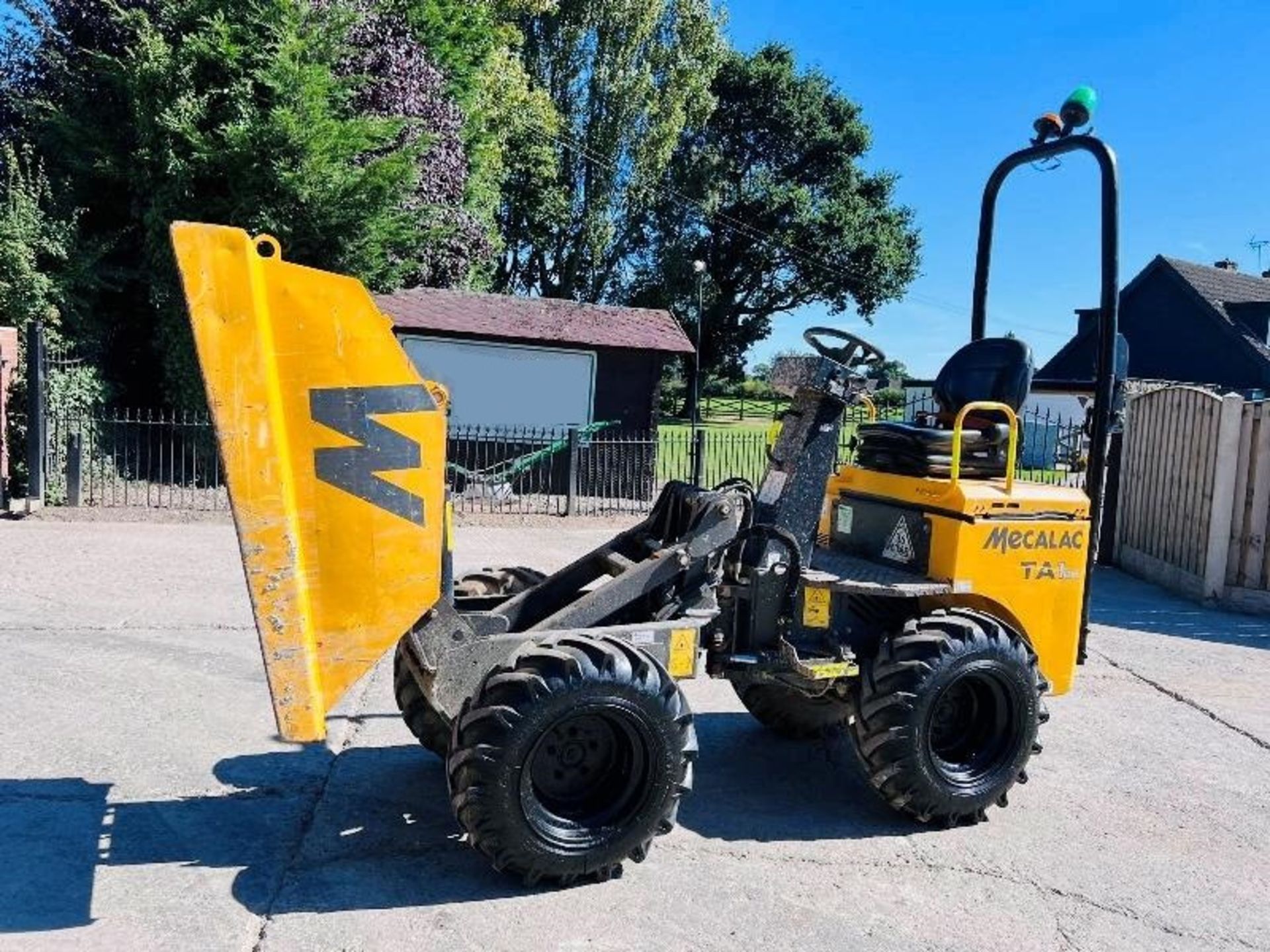 MECALAC TA1 1 TON HIGH TIP DUMPER *YEAR 2018* - Image 7 of 12