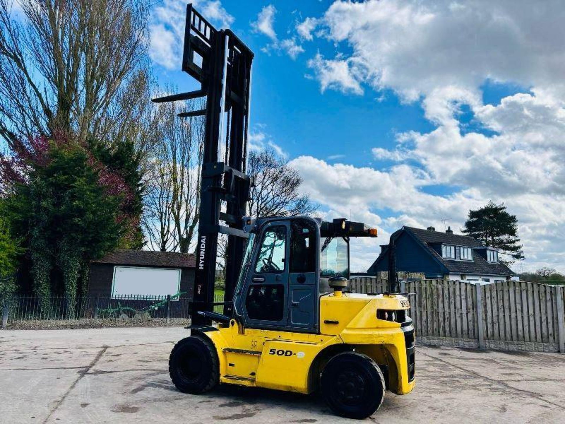 HYUNDAI 50D-9 DIESEL FORKLIFT *YEAR 2016, 5 TON LIFT* C/W SIDE SHIFT - Bild 14 aus 17