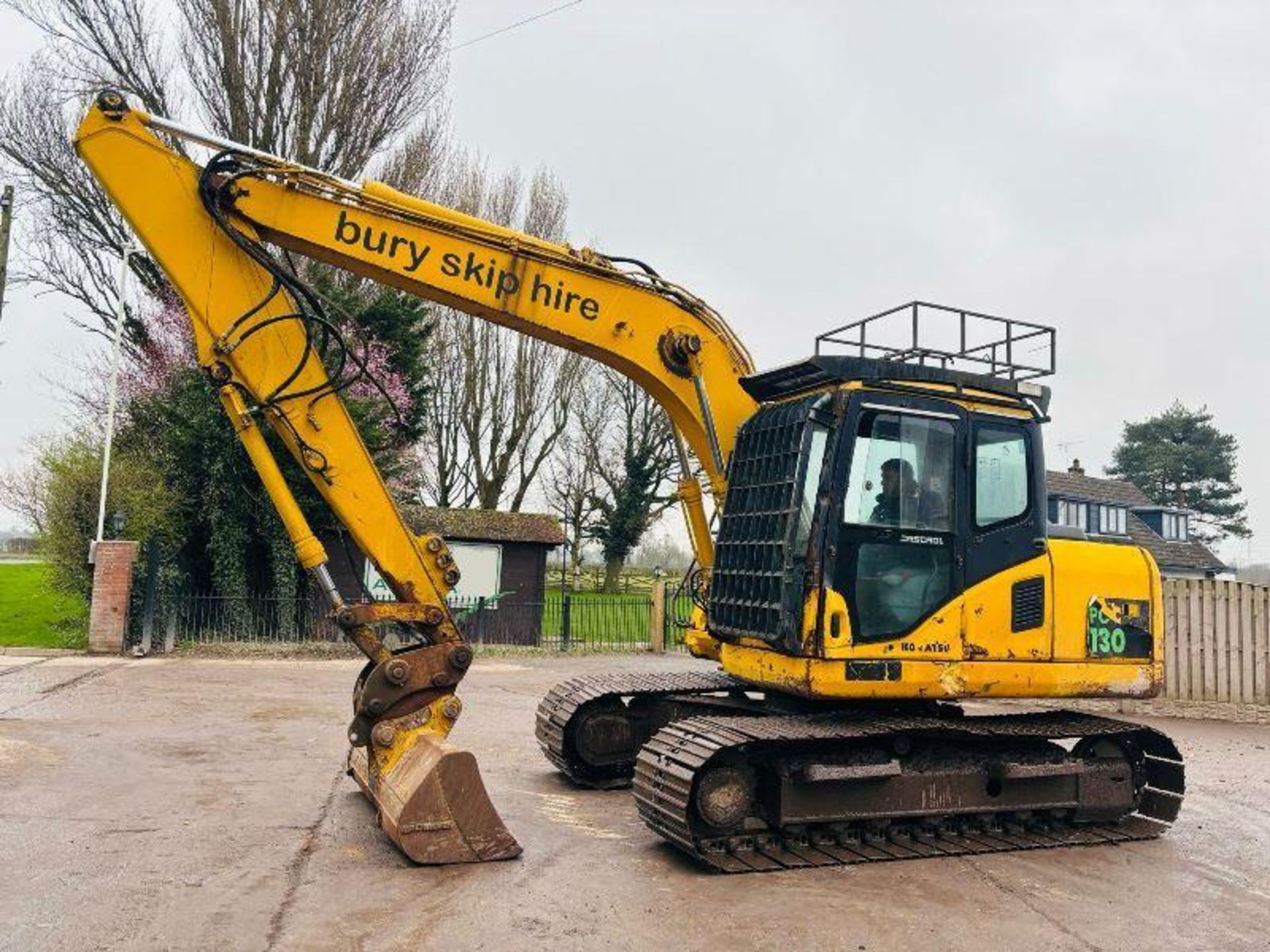 KOMATSU PC130 TRACKED EXCAVATOR C/W QUICK HITCH & BUCKET - Bild 7 aus 17