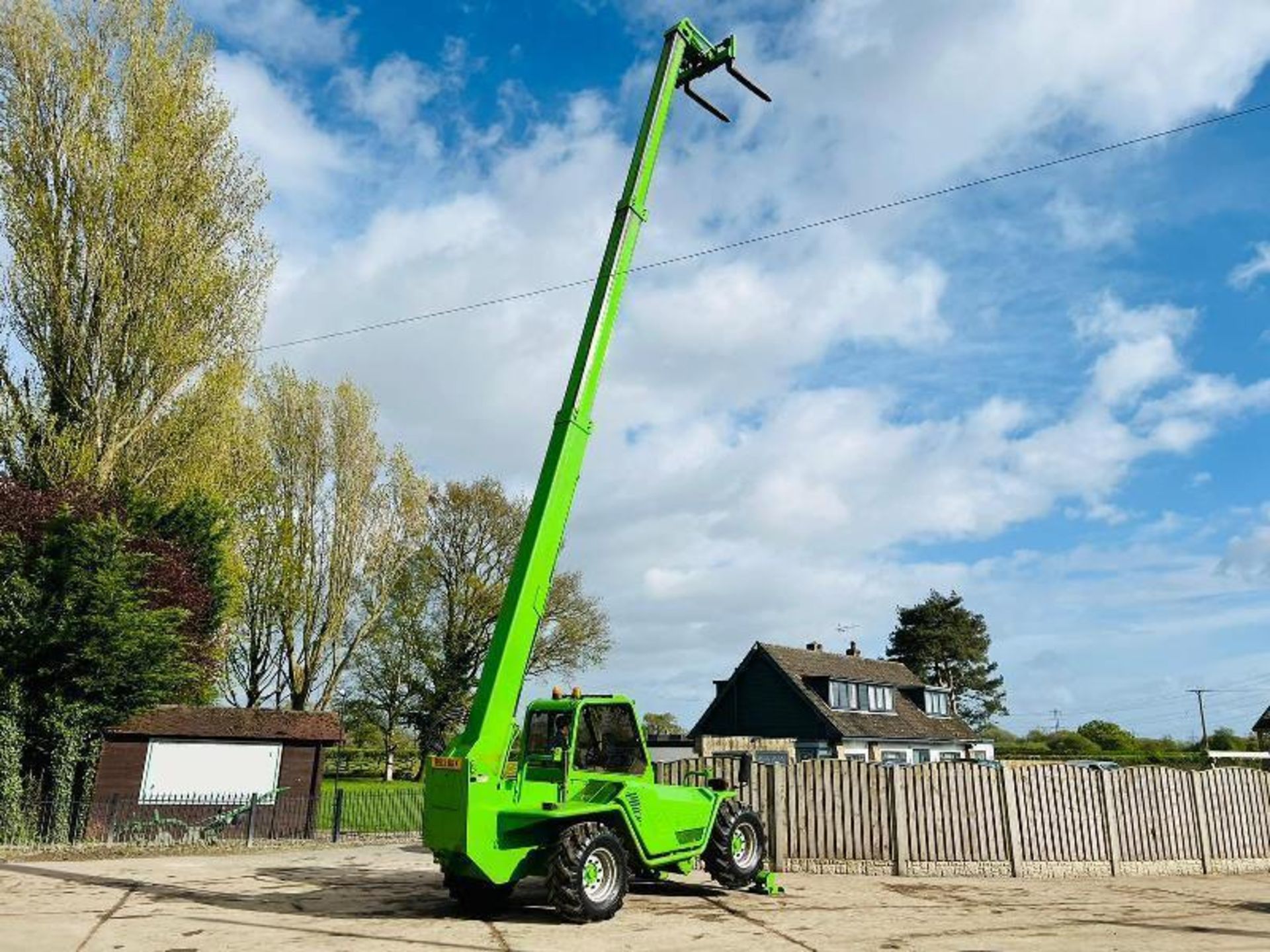 MERLO P35.13 4WD TELEHANDLER *ROAD REGISTERED* C/W PALLET TINES - Image 16 of 17