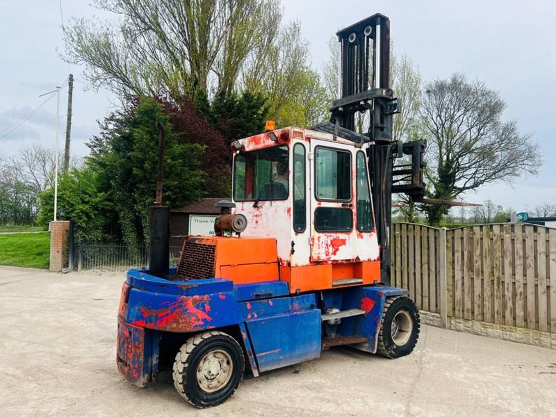 KALMAR DC7.5-600 7.5 TON FORKLIFT C/W TINE POSITIONER & SIDE SHIFT  - Image 7 of 12