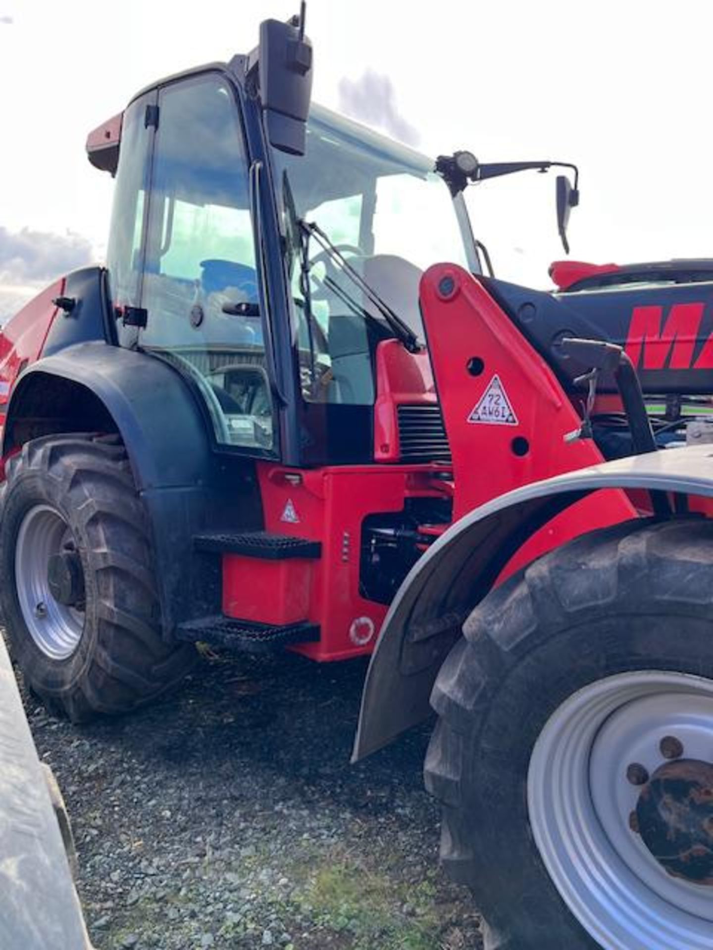 2018 MANITOU MLA533 145 TELEHANDLER - VERY CLEAN