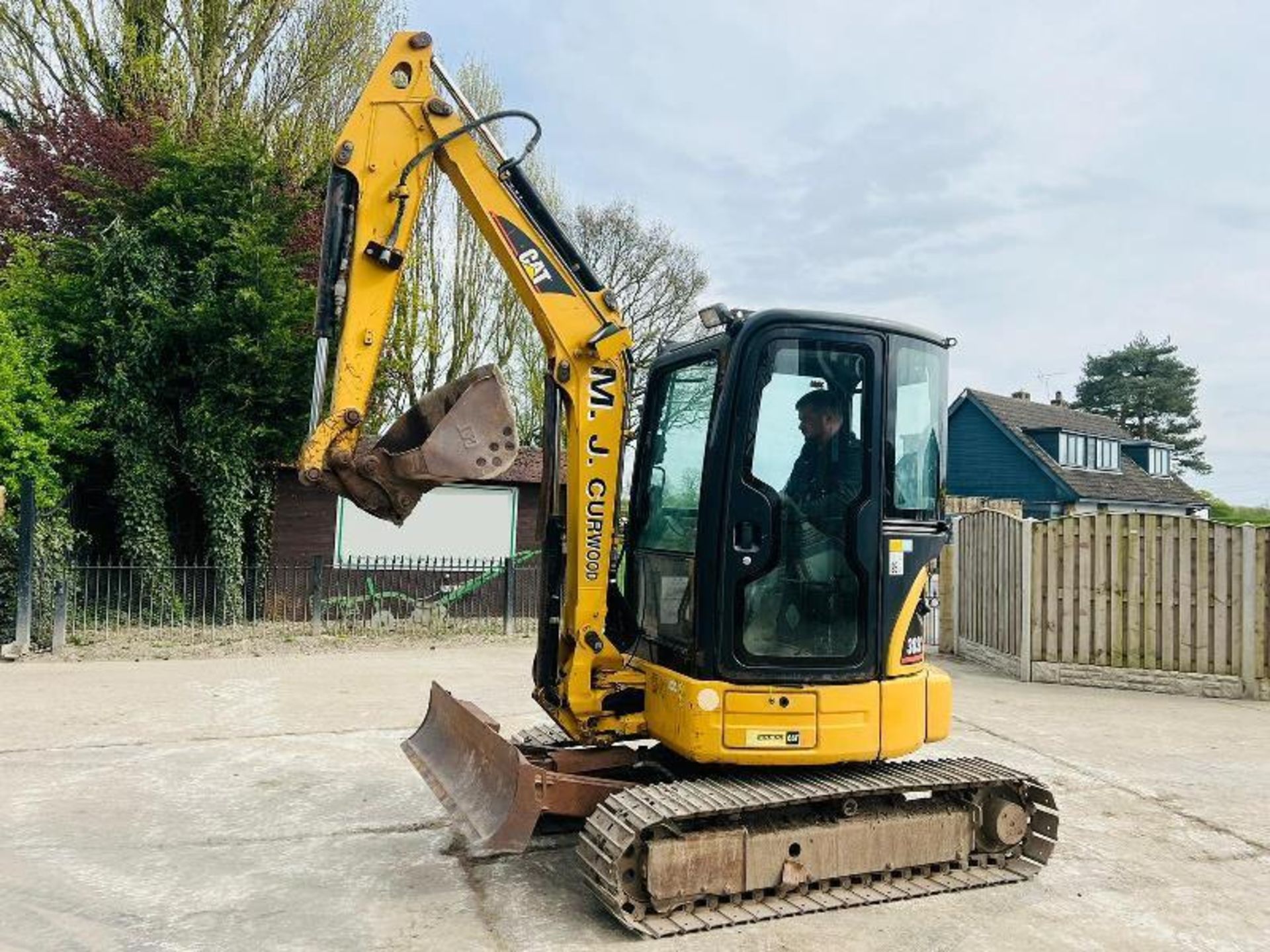 CATERPILLAR 302C TRACKED EXCAVATOR C/W QUICK HITCH & BUCKET  - Bild 15 aus 17