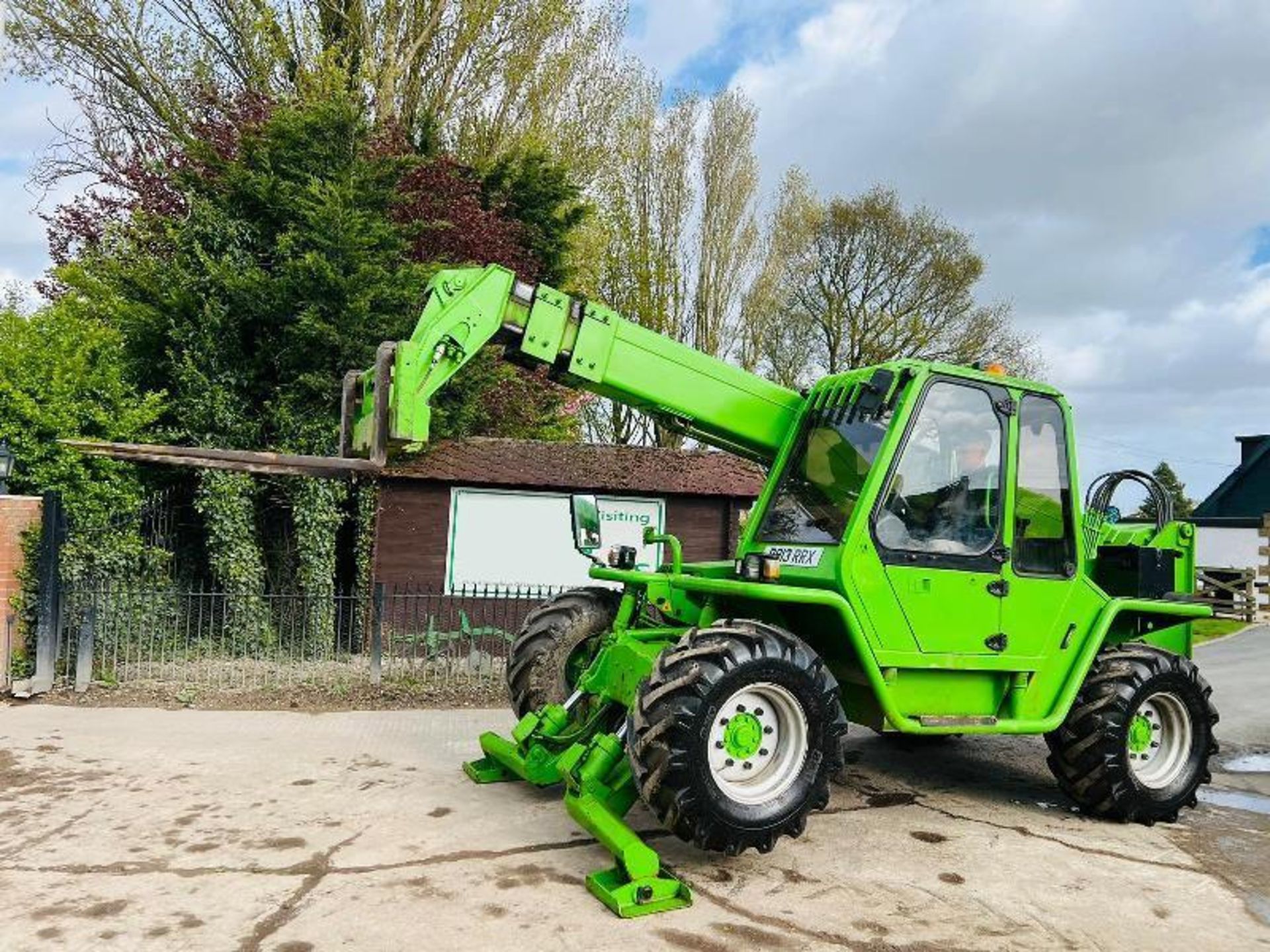 MERLO P35.13 4WD TELEHANDLER *ROAD REGISTERED* C/W PALLET TINES