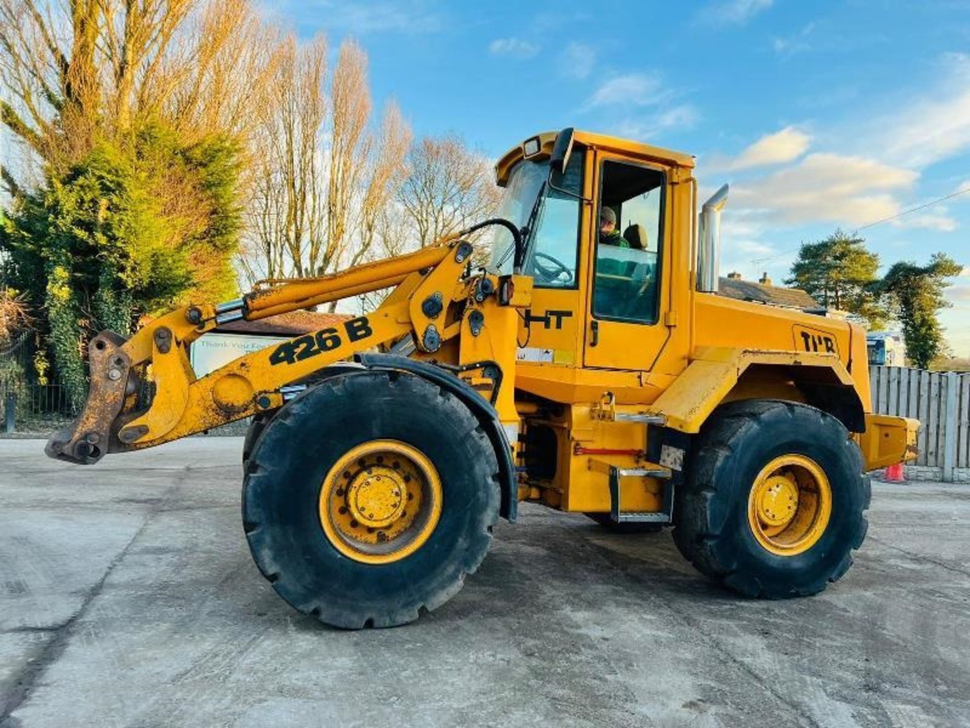 JCB 426B 4WD LOADING SHOVEL C/W JOYSTICK CONTROL - Bild 8 aus 18