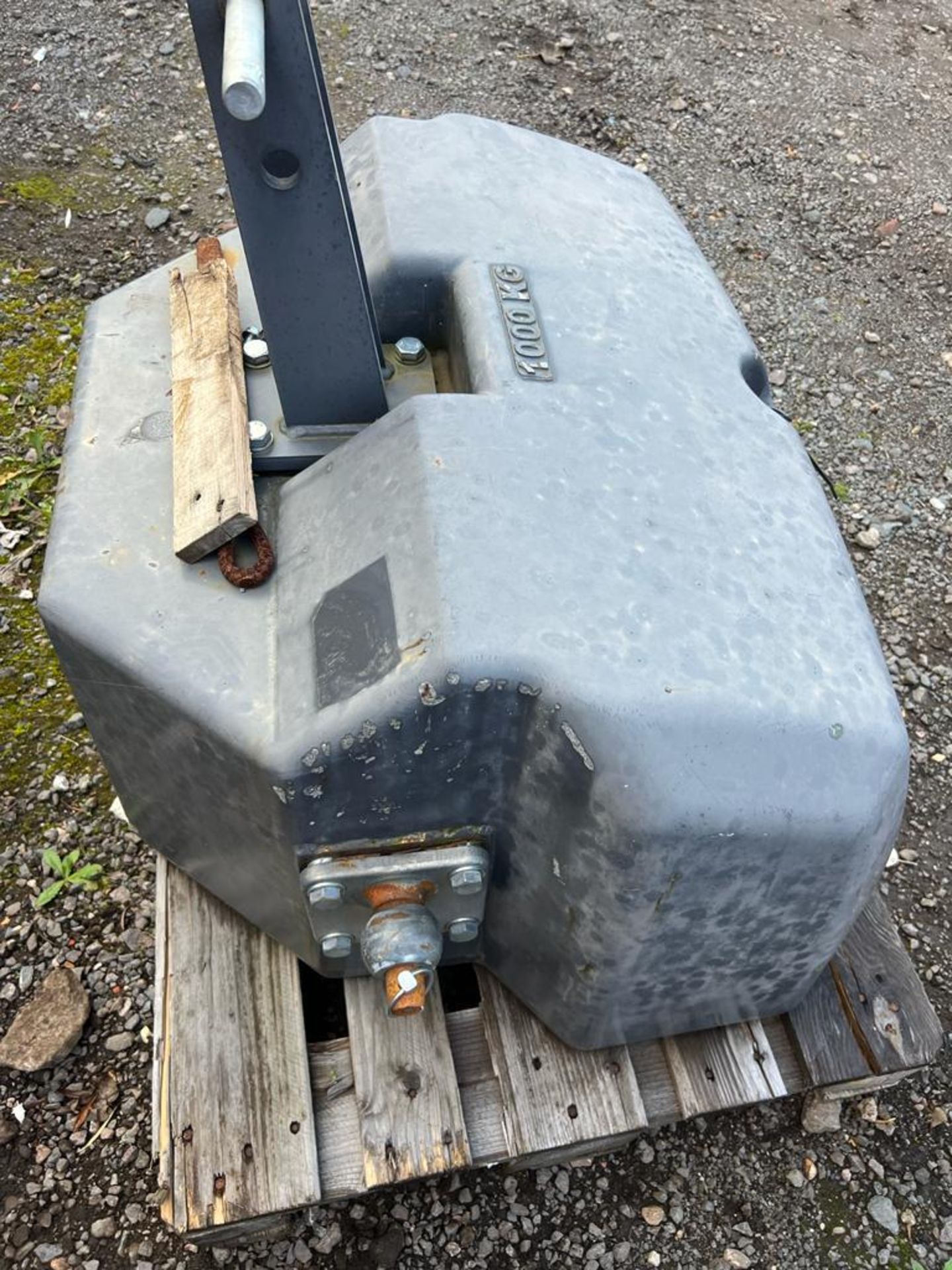 1000KG TRACTOR WEIGH BLOCK - Image 3 of 3