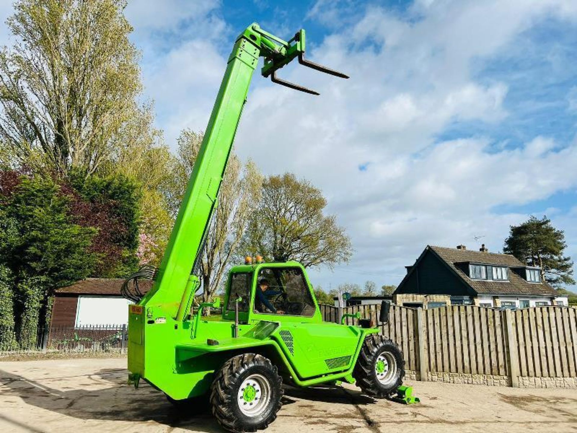 MERLO P35.13 4WD TELEHANDLER *ROAD REGISTERED* C/W PALLET TINES - Image 17 of 17