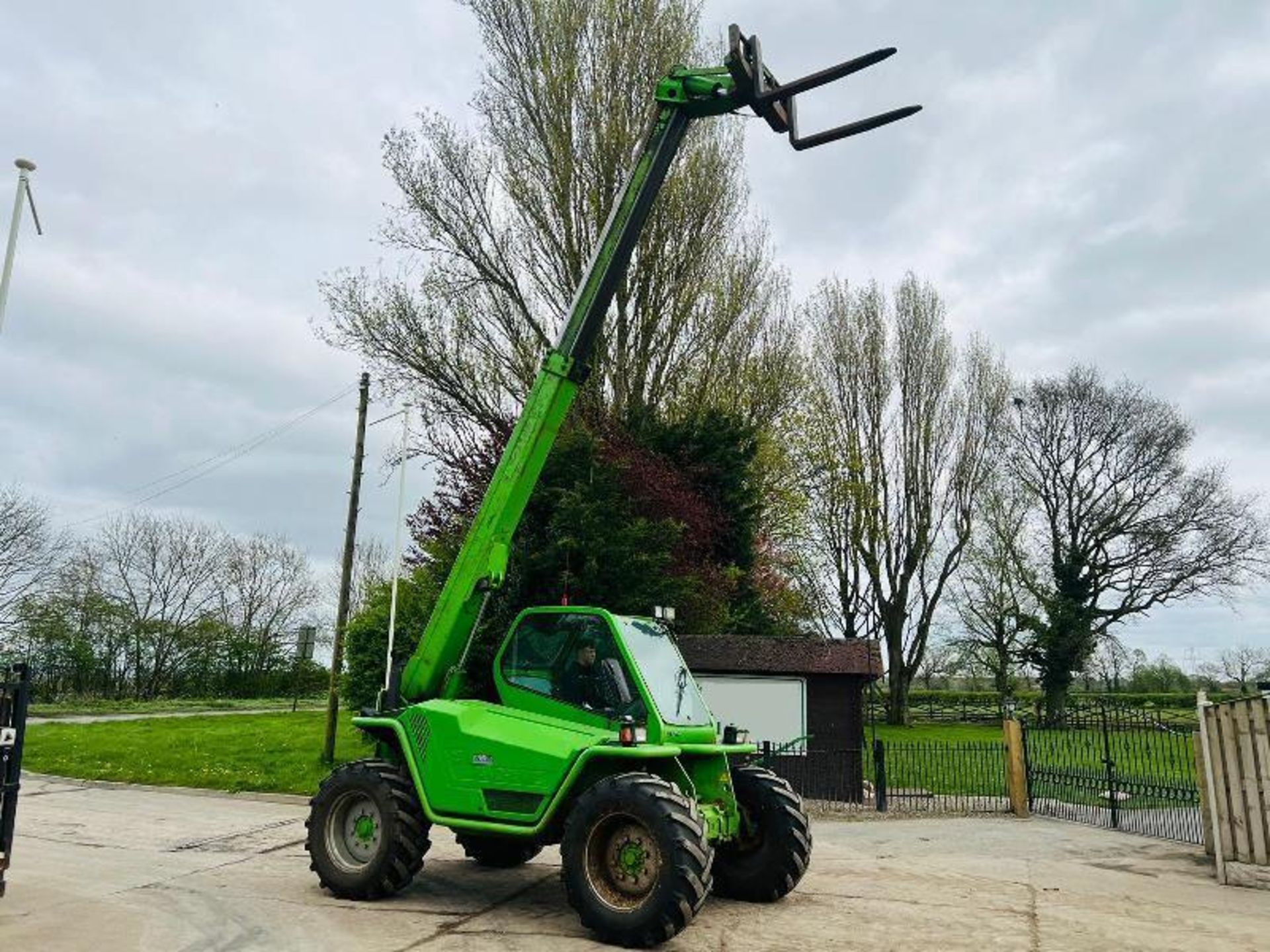 MERLO P28.7 4WD TELEHANDLER*AG SPEC* C/W PICK UP HITCH   - Image 12 of 14