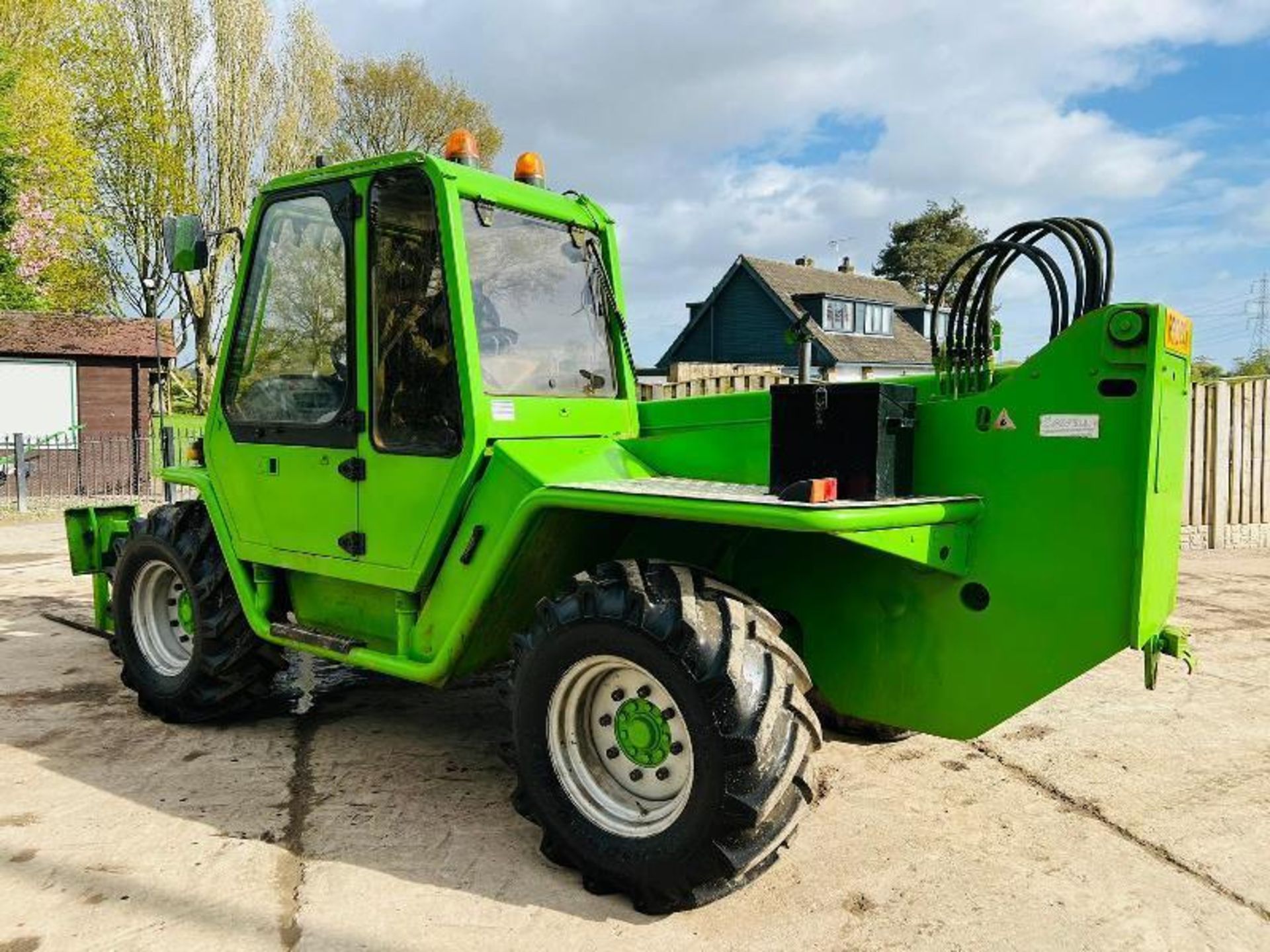 MERLO P35.13 4WD TELEHANDLER *ROAD REGISTERED* C/W PALLET TINES - Image 2 of 17