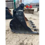 DIGGER BUCKET - 1790B, 530PG, 90 PINS