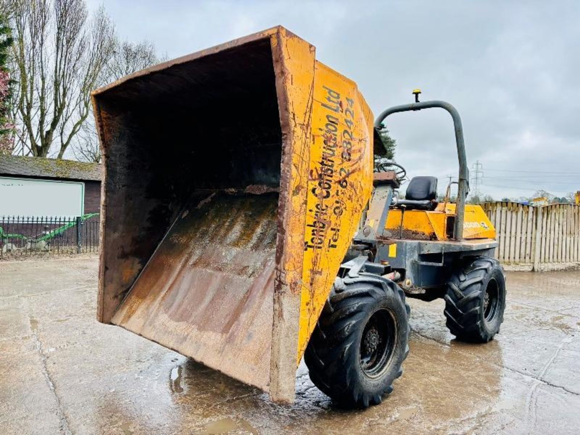 BENFORD 6000 4WD DUMPER *YEAR 2007* C/W ROLE BAR - Image 13 of 15