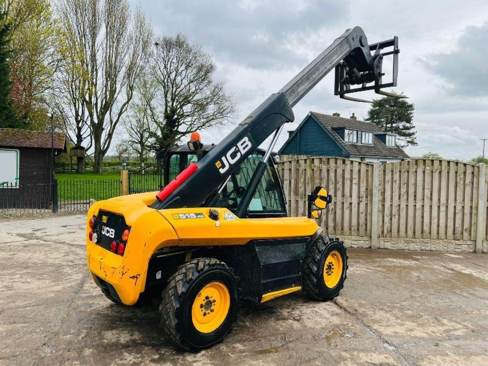 JCB 515-40 4WD TELEHANDLER C/W PALLET TINES - Image 19 of 20