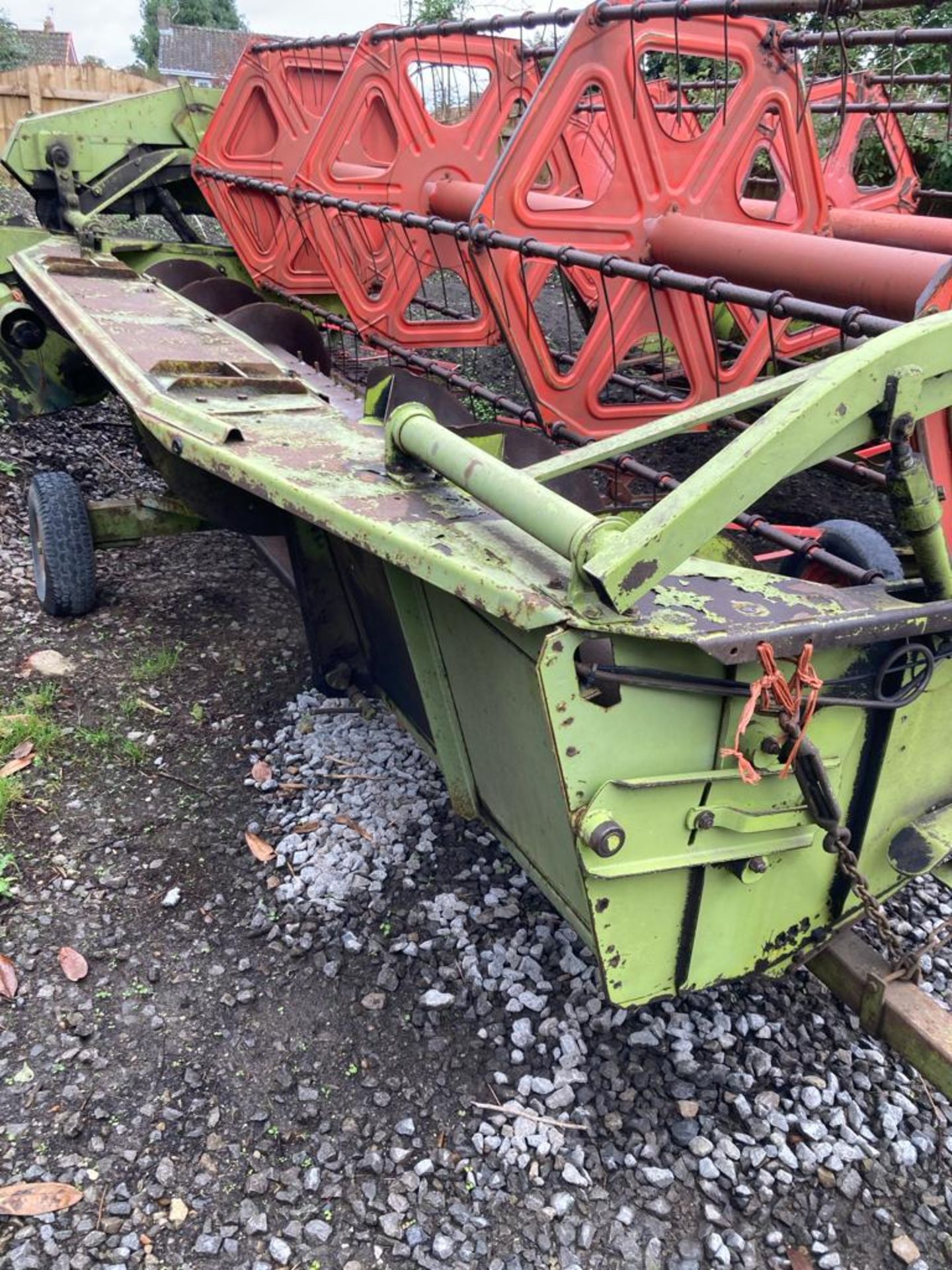 CLAAS DOMINATOR 85 COMBINE HARVESTOR - Image 2 of 6