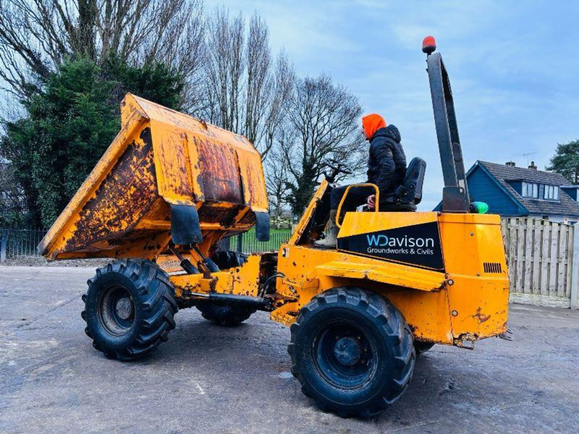 THWAITES 6 TON 4WD DUMPER C/W ROLE BAR - Image 8 of 16