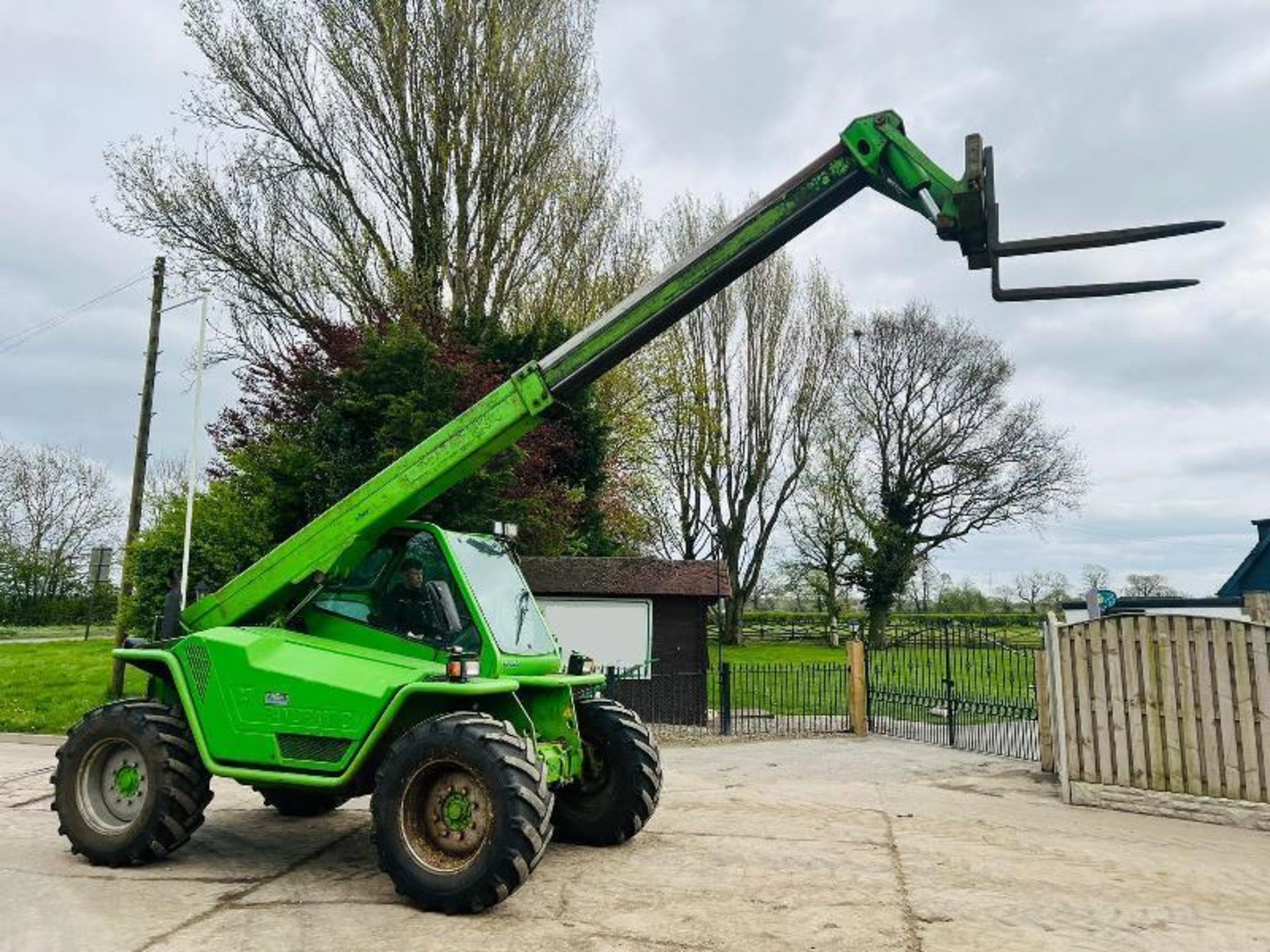 MERLO P28.7 4WD TELEHANDLER*AG SPEC* C/W PICK UP HITCH   - Image 3 of 14