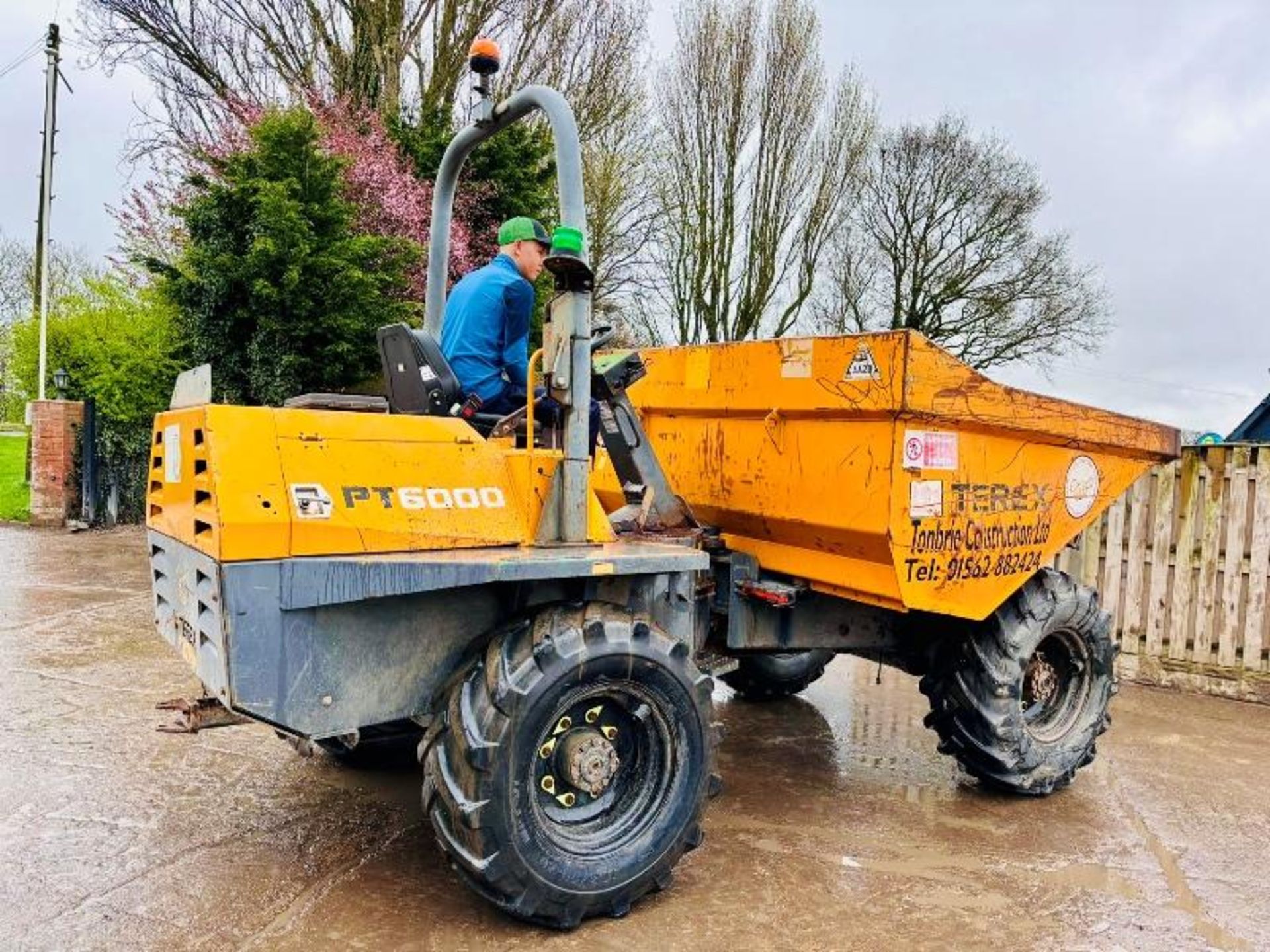 BENFORD 6000 4WD DUMPER *YEAR 2007* C/W ROLE BAR - Image 14 of 17