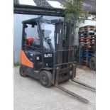 DOOSAN G18-5 GAS FORKLIFT - TRIPLE / CONTAINER SPEC MAST - YOM 2013 - 6872 RECORDED HOURS