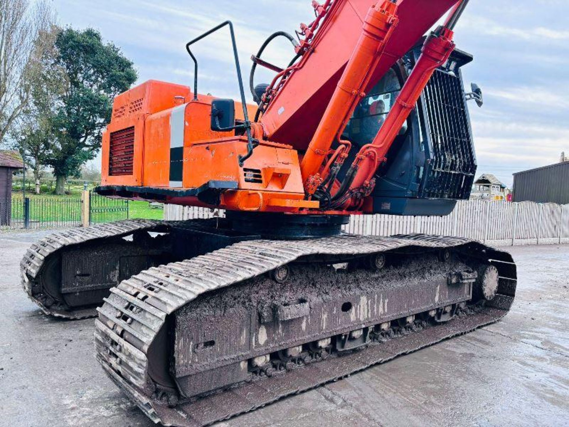 HITACHI ZAXIS ZX470LCH-3 TRACKED EXCAVATOR *YEAR 2008* - Image 12 of 20