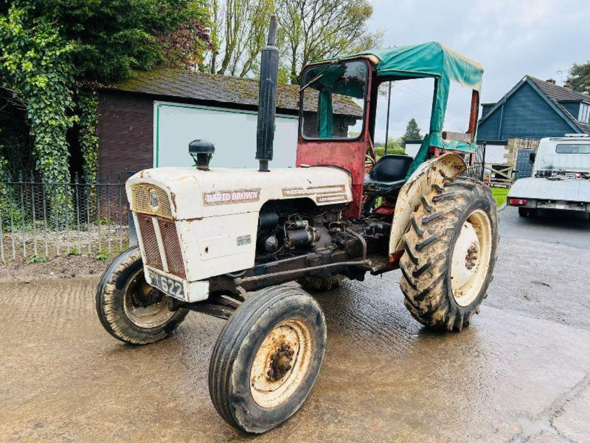 DAVID BROWN 780 TRACTOR *ONE OWNER FROM NEW* C/W ORIGINAL HANDBOOK FROM NEW