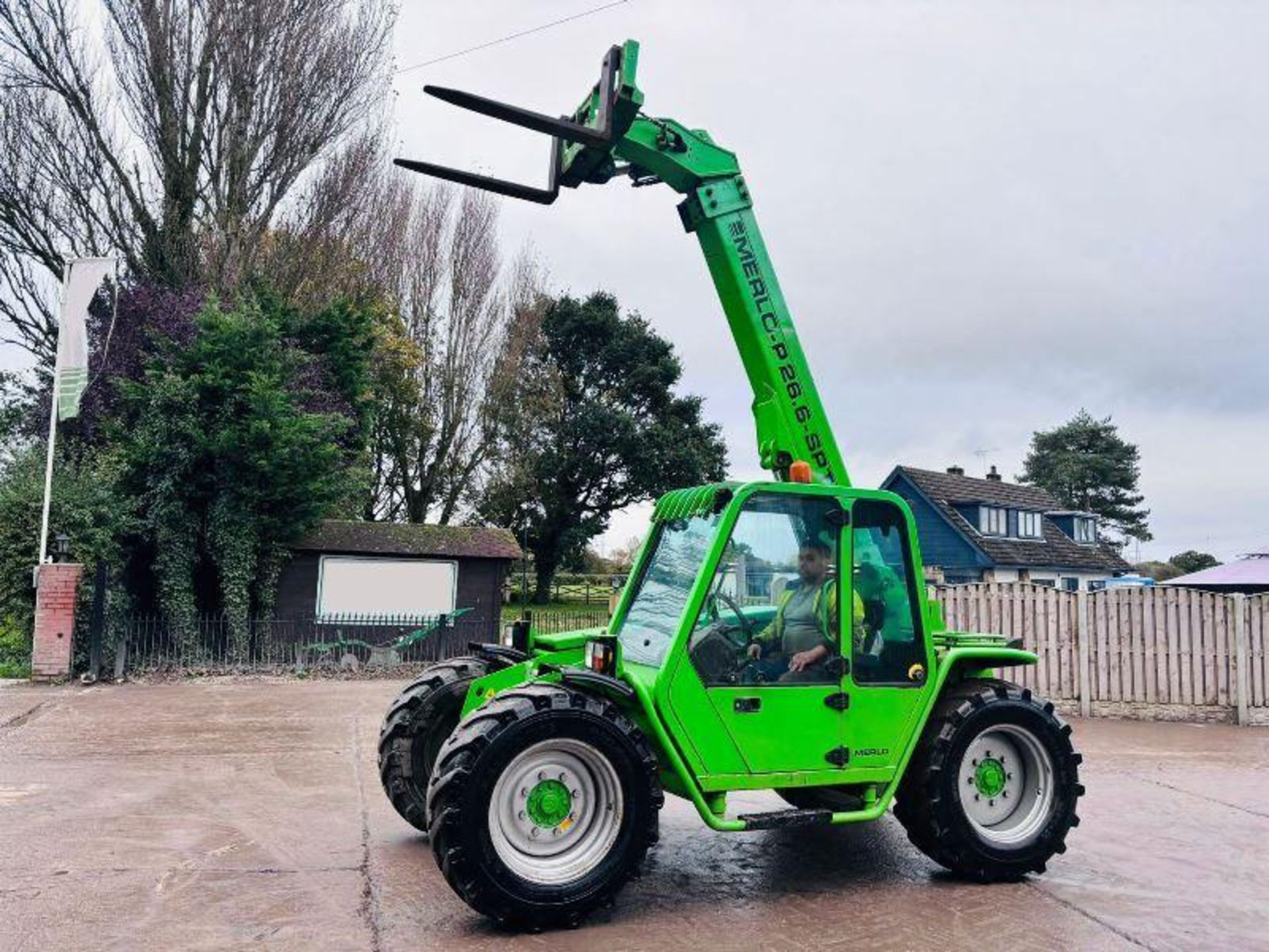 MERLO P26.6 4WD TURBO TELEHANDLER C/W PALLET TINES - Image 16 of 16