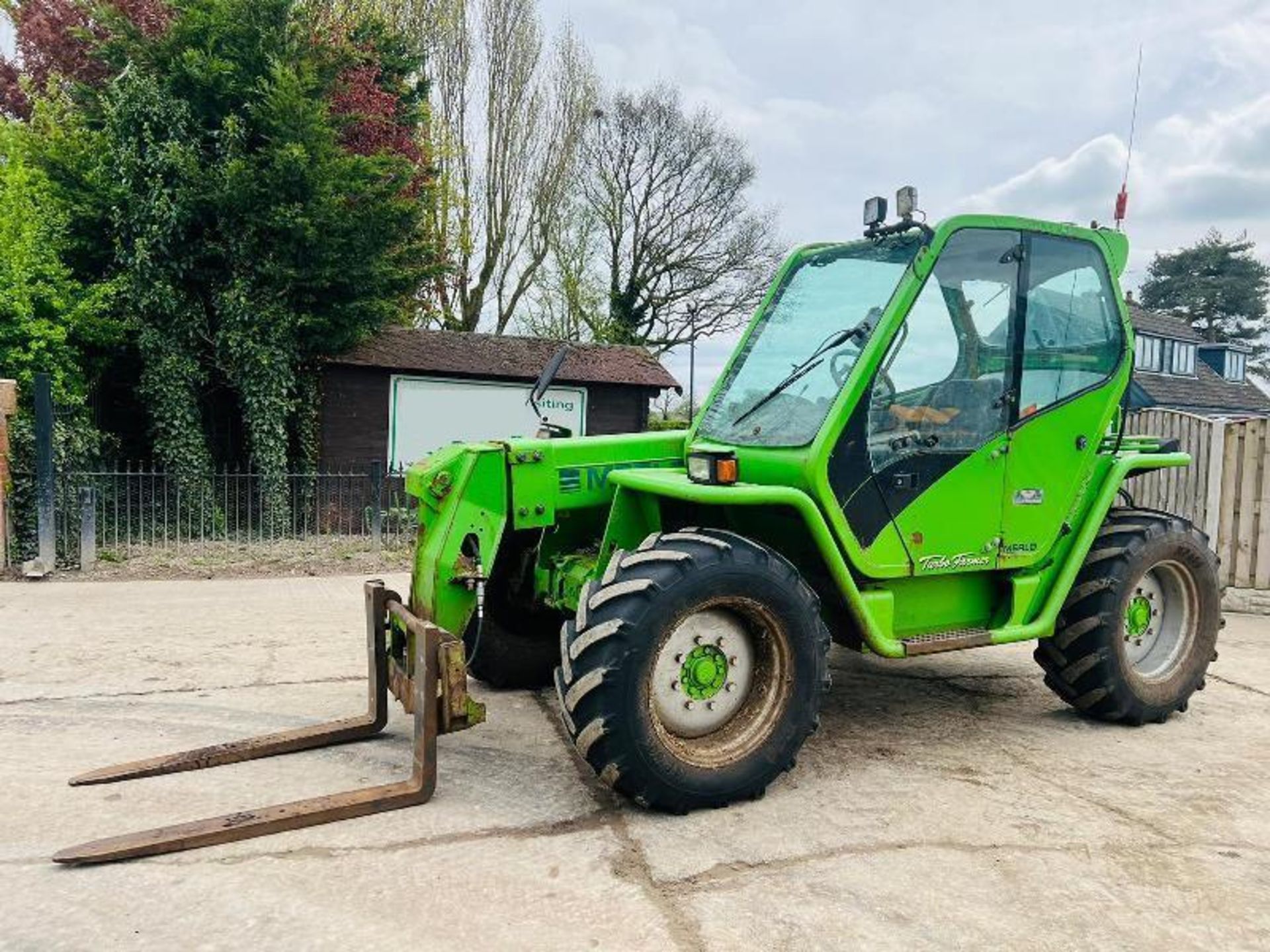 MERLO P28.7 4WD TELEHANDLER*AG SPEC* C/W PICK UP HITCH