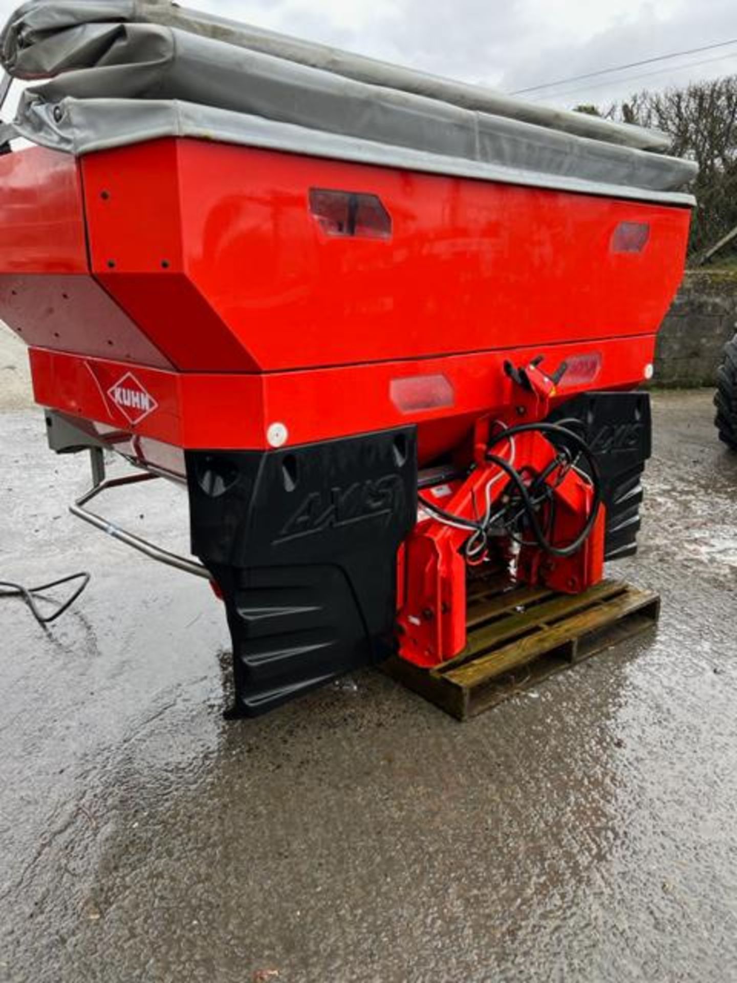 2013 KUHN AXIS 40.1 FERTILISER SPREADER - Bild 3 aus 8