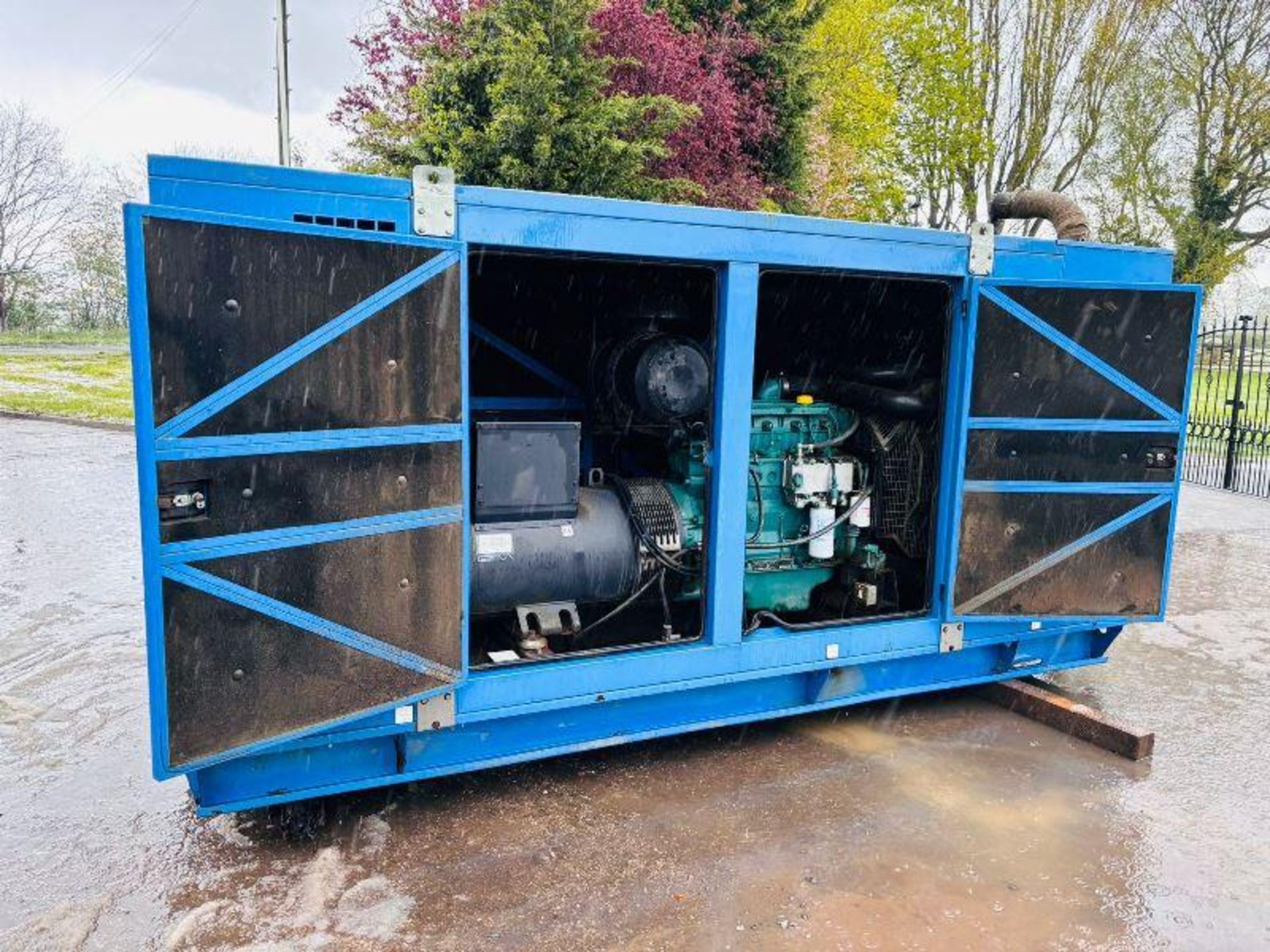 MECCALTE ECP34-1L/4 156KVA GENERATOR *YEAR 2009* C/W VOLVO ENGINE  - Image 17 of 20