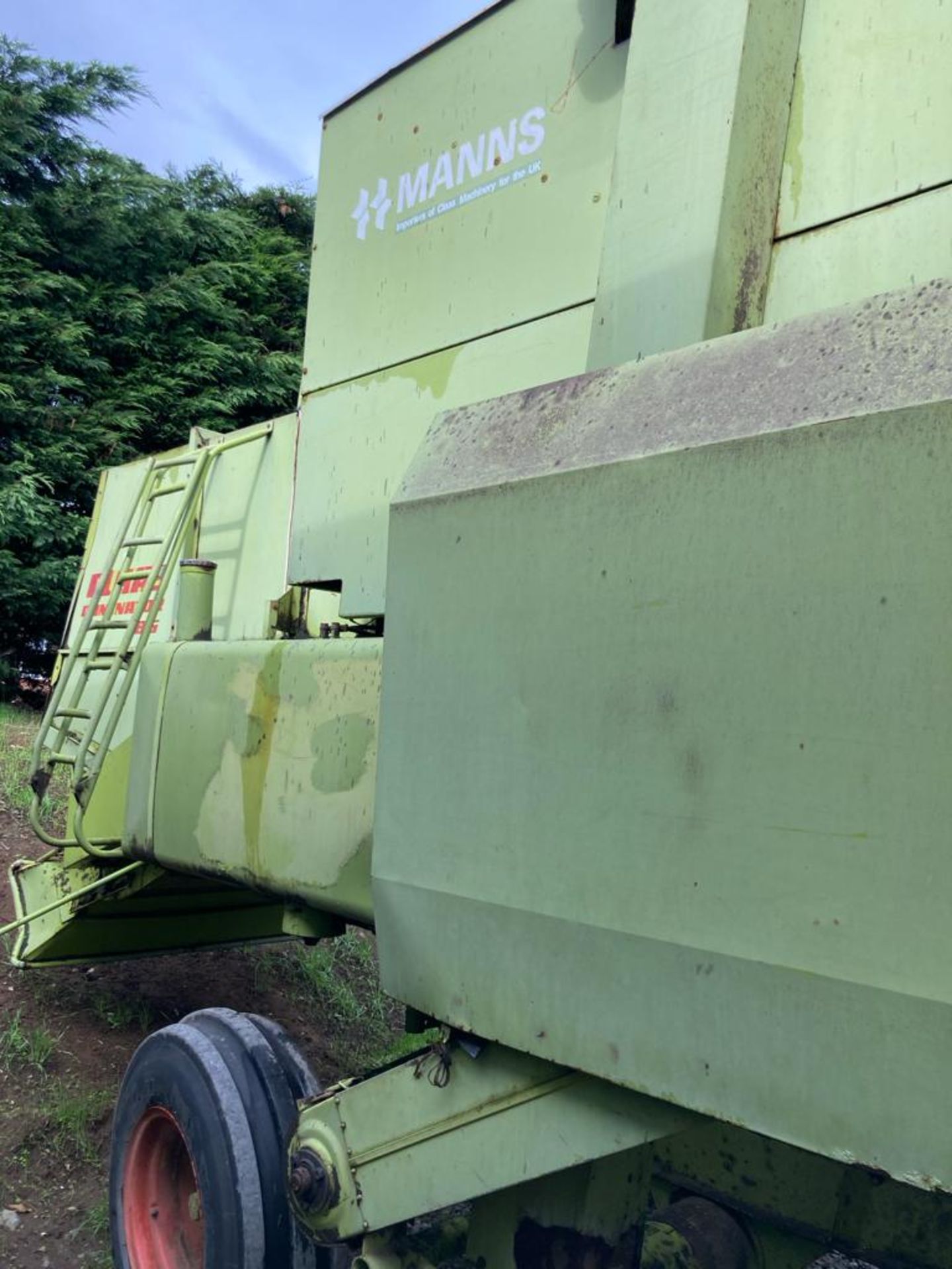 CLAAS DOMINATOR 85 COMBINE HARVESTOR - Image 4 of 6