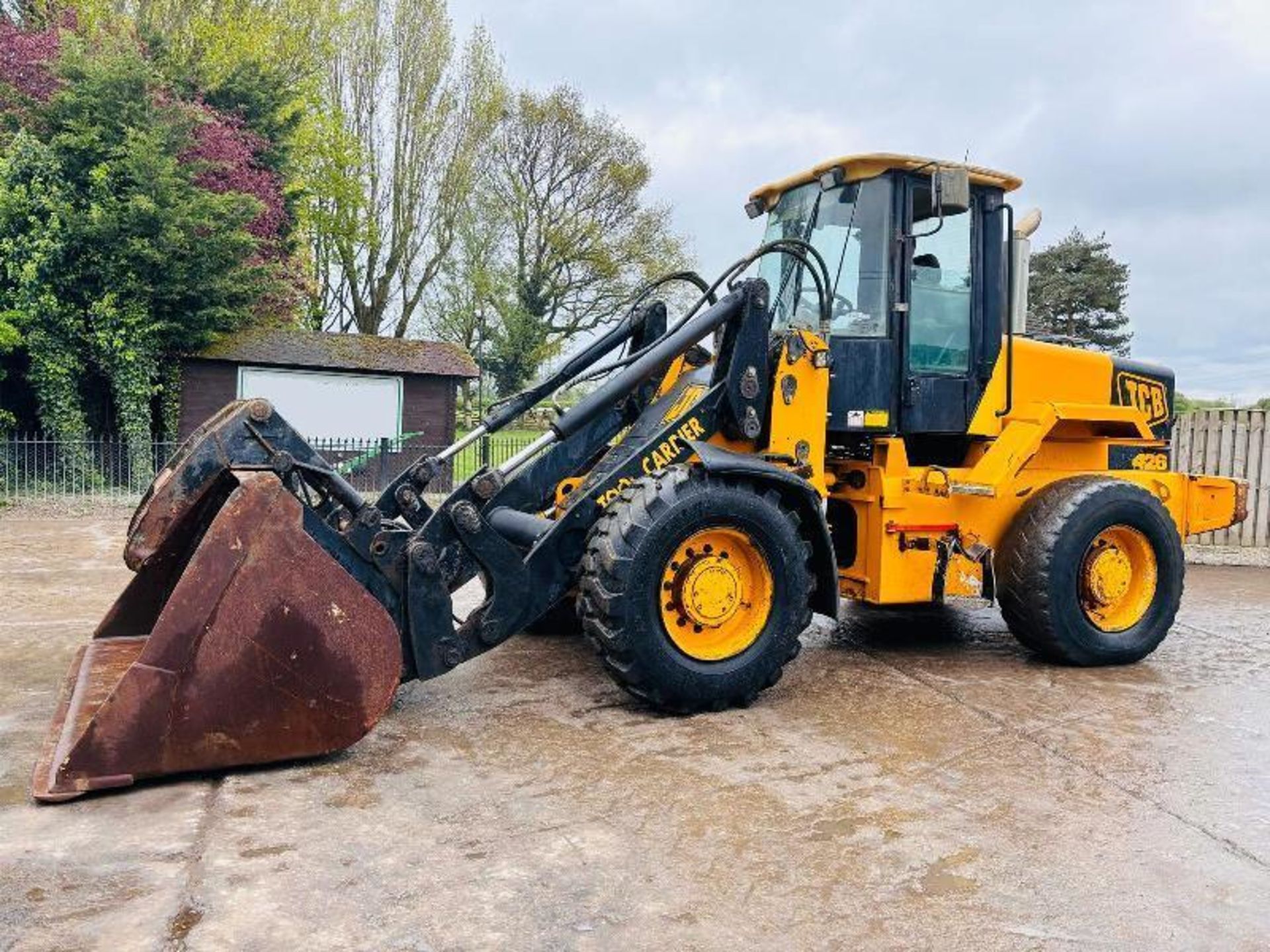 JCB 426 4WD LOADING SHOVEL C/W GRAB BUCKET - Image 18 of 19