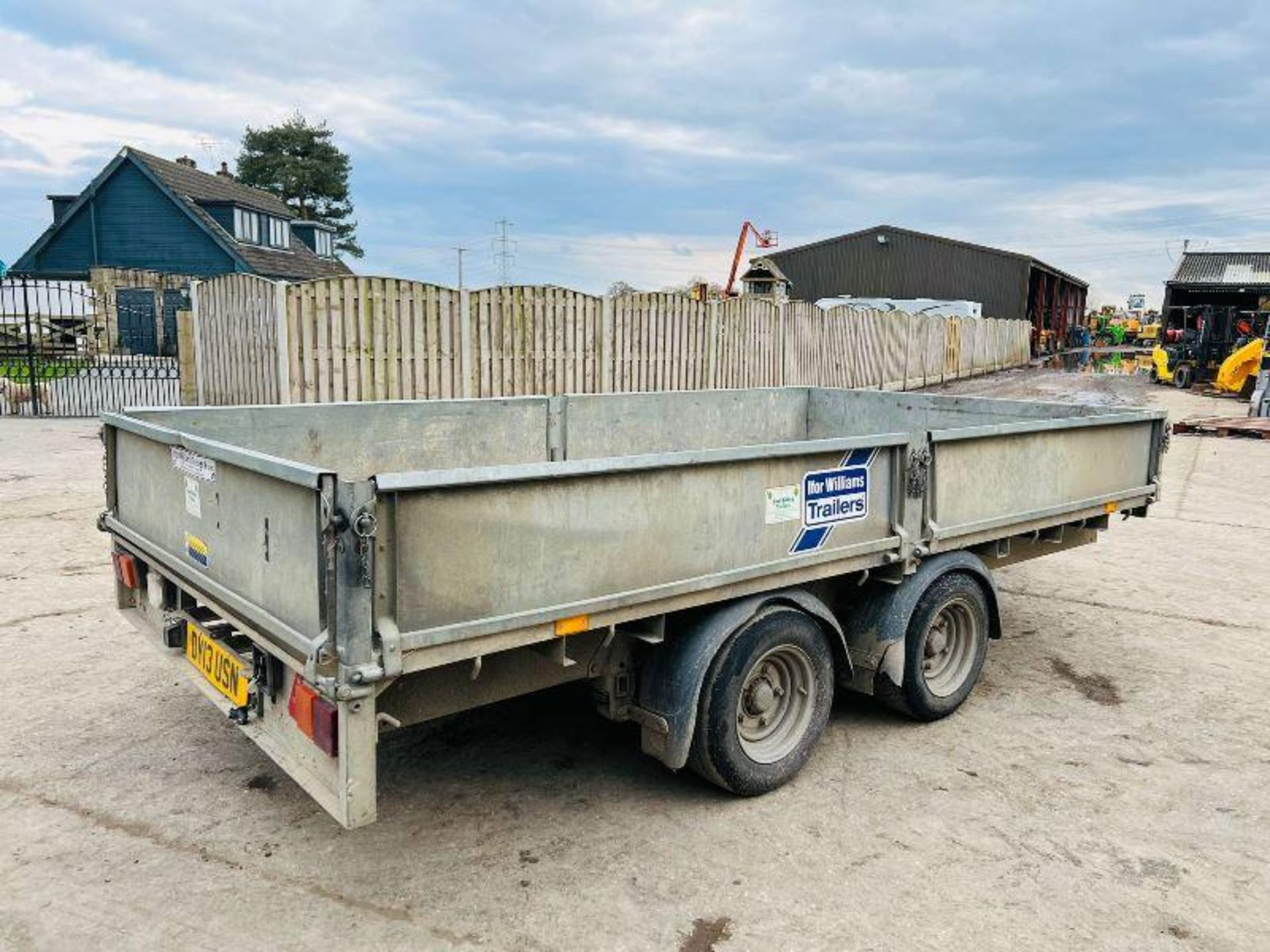 IFOR WILLIAMS TWIN AXLE DROP SIDE TRAILER *YEAR 2020* C/W LOADING RAMPS - Image 6 of 10