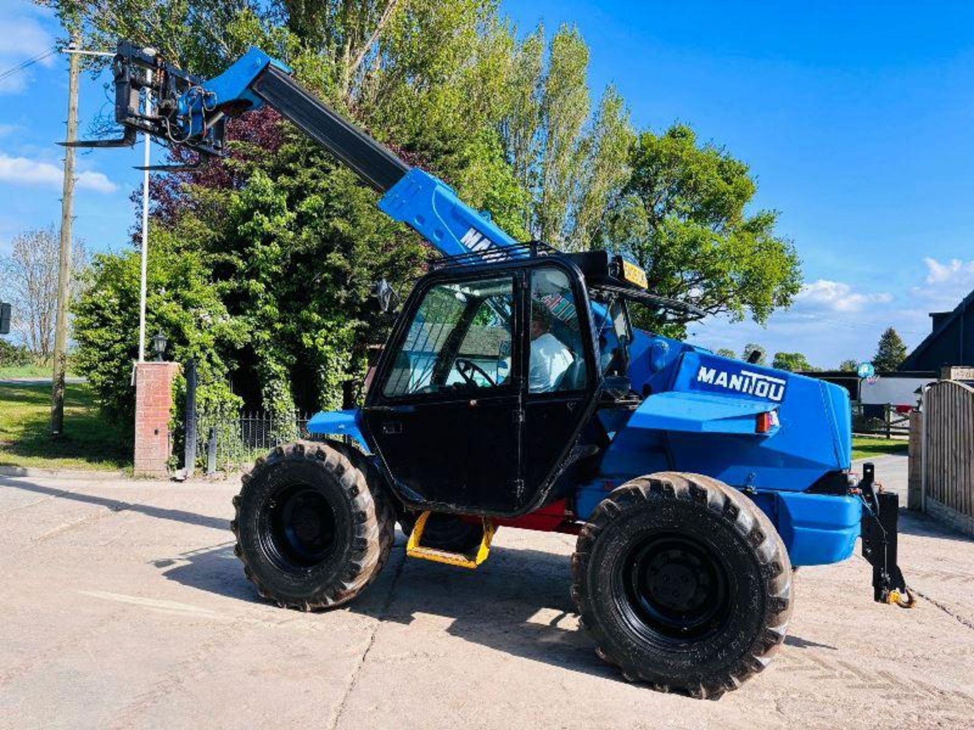 MANITOU MLT628 TELEHANDLER *AG-SPEC* C/W PICK UP HITCH  - Image 4 of 16