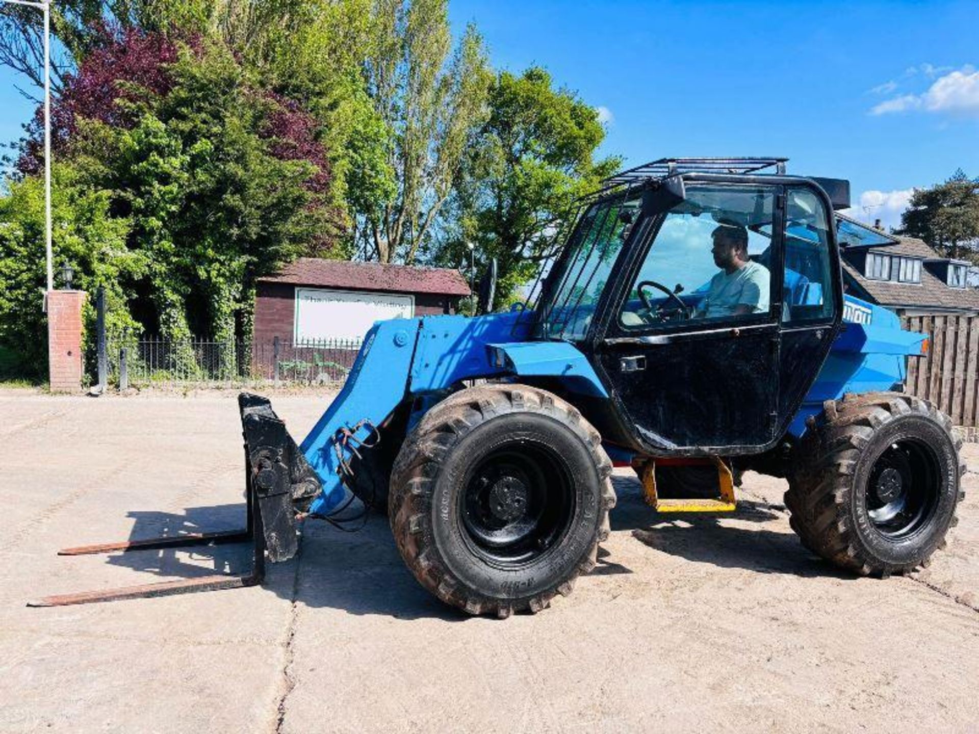 MANITOU MLT628 TELEHANDLER *AG-SPEC* C/W PICK UP HITCH  - Image 15 of 16