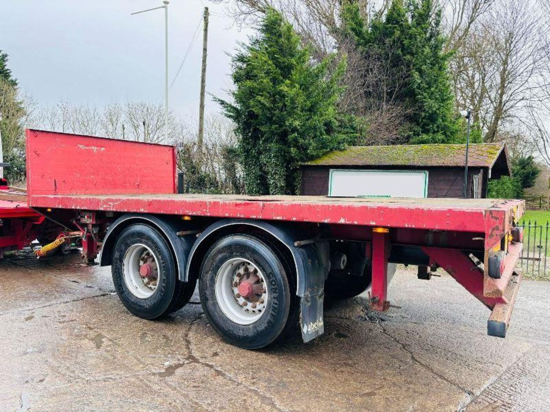 ABEL DEMOUNTABLE TWIN AXLE DRAG TRAILER ON AIR - Image 2 of 14