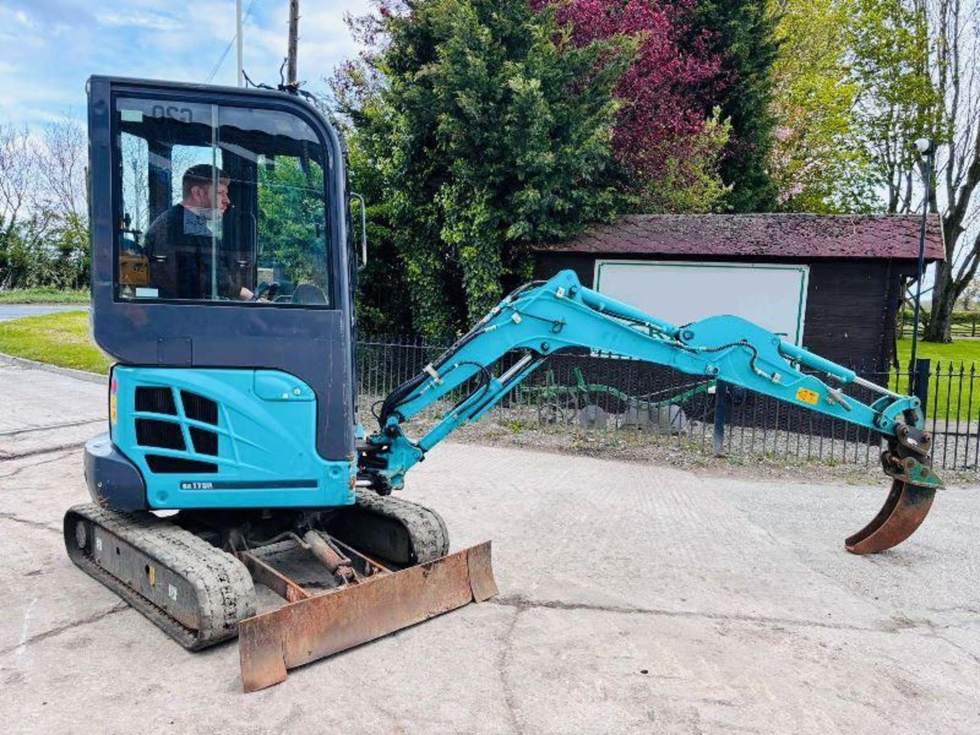 KOBELCO TRACKED EXCAVATOR *2021, 1694 HOURS* C/W QUICK HITCH - Image 5 of 18