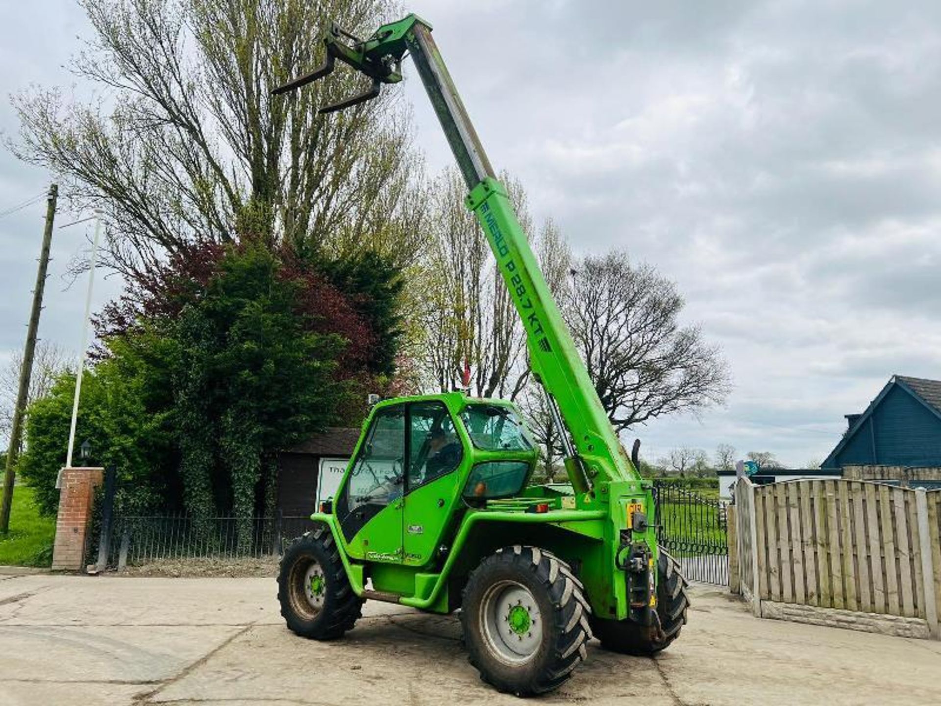 MERLO P28.7 4WD TELEHANDLER*AG SPEC* C/W PICK UP HITCH - Image 6 of 14