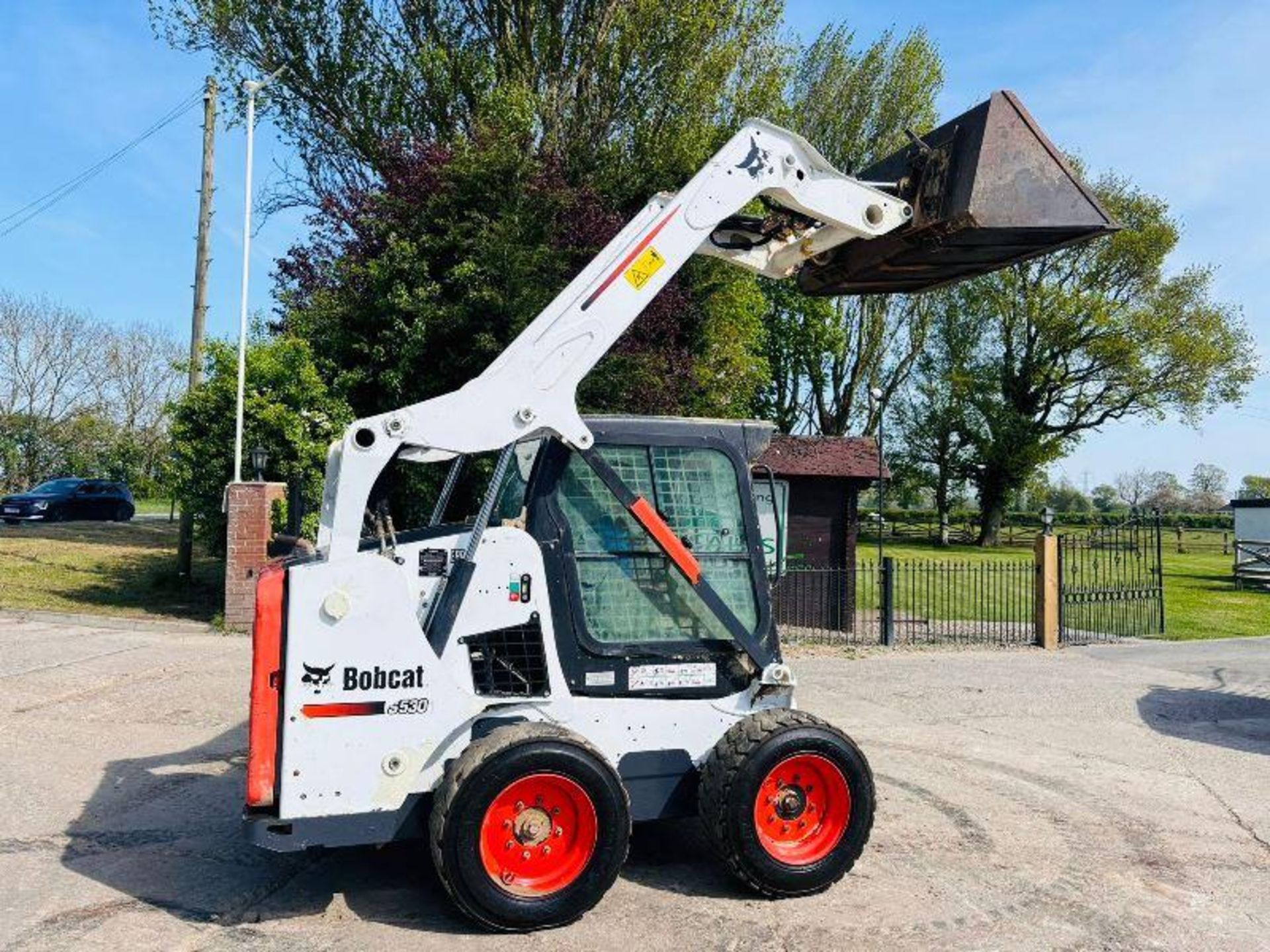 BOBCAT S530 HIGH LIFT SKIDSTEER *YEAR 2017,2819 HOURS* C/W BUCKET - Image 15 of 19