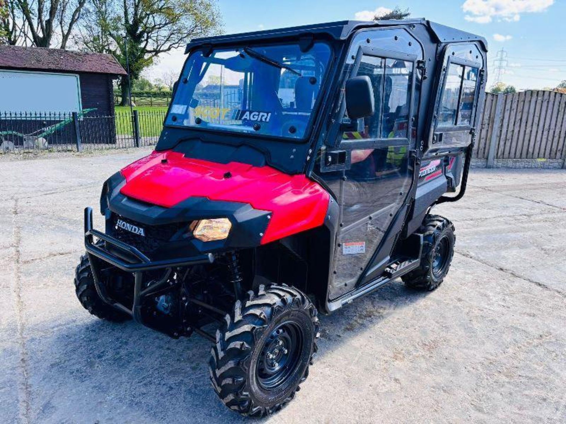 HONDA PIONEER 4 700 PETROL UTV *YEAR 2018, ONLY 175 HOURS* C/W FULL CAB - Image 20 of 20