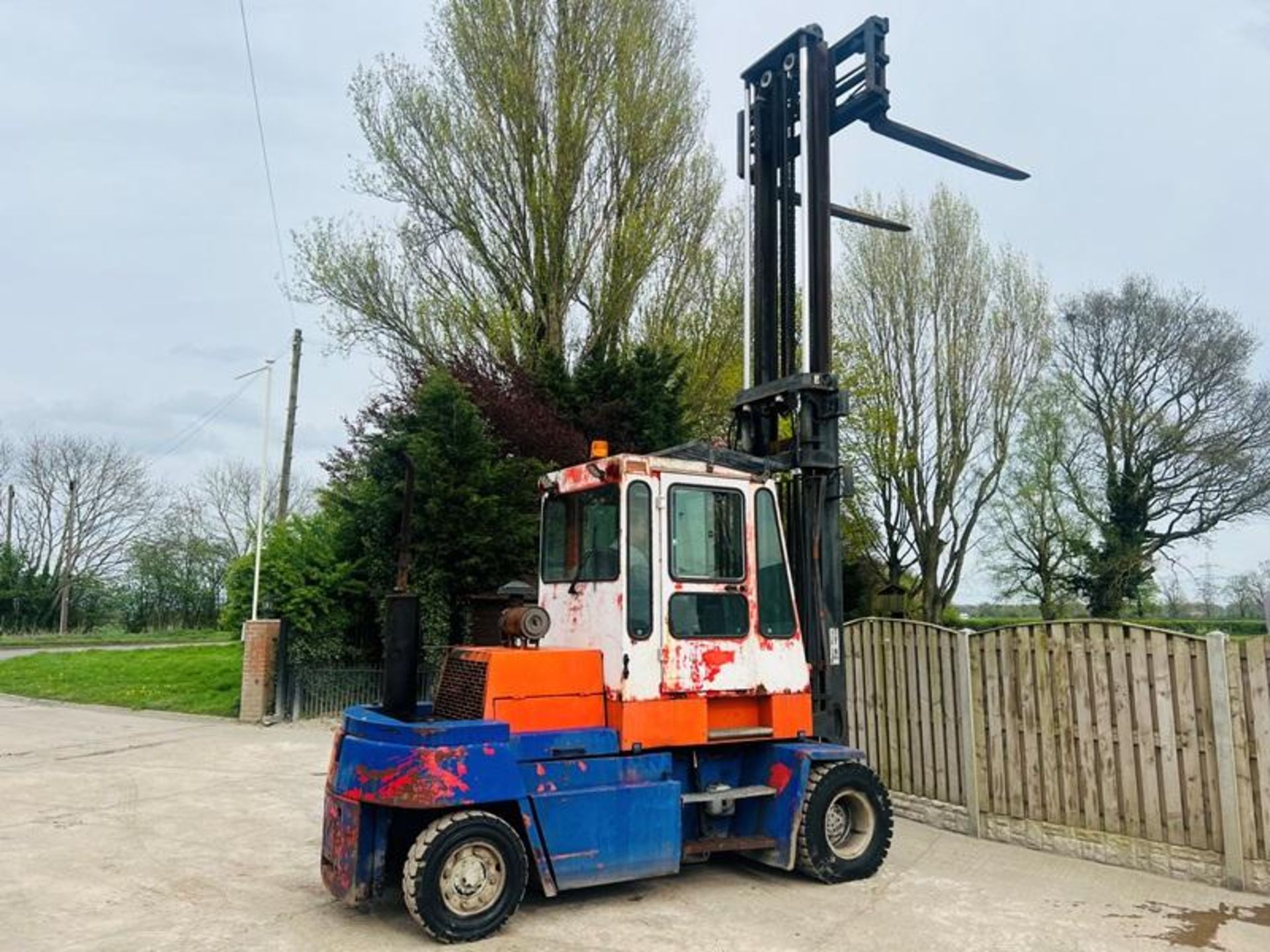 KALMAR DC7.5-600 7.5 TON FORKLIFT C/W TINE POSITIONER & SIDE SHIFT - Image 6 of 12