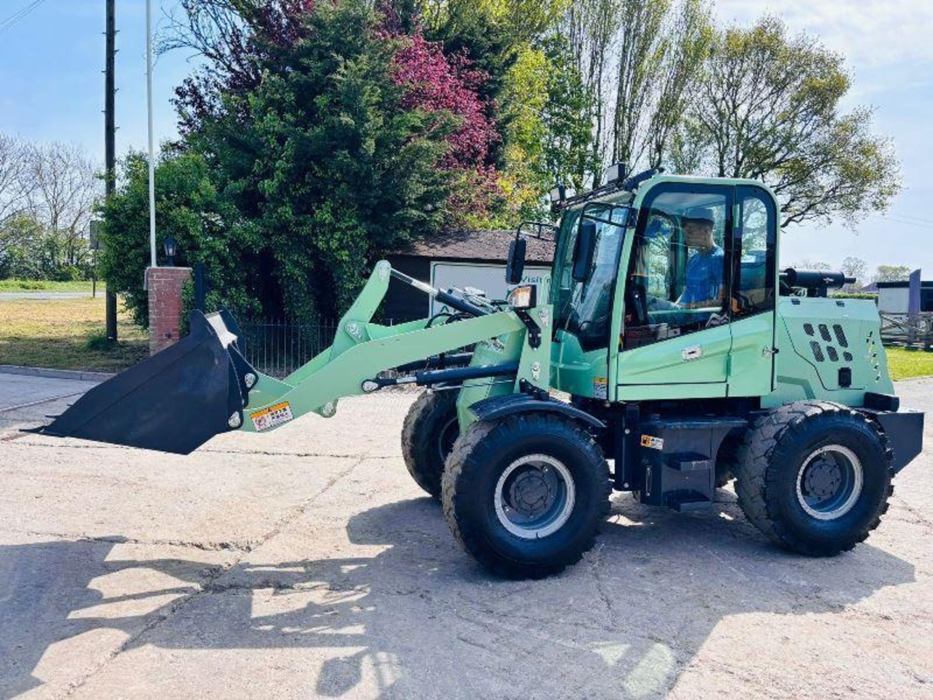 NEW UNUSED MACHPRO MP-L300 4WD LOADING SHOVEL *YEAR 2024* - Image 14 of 15