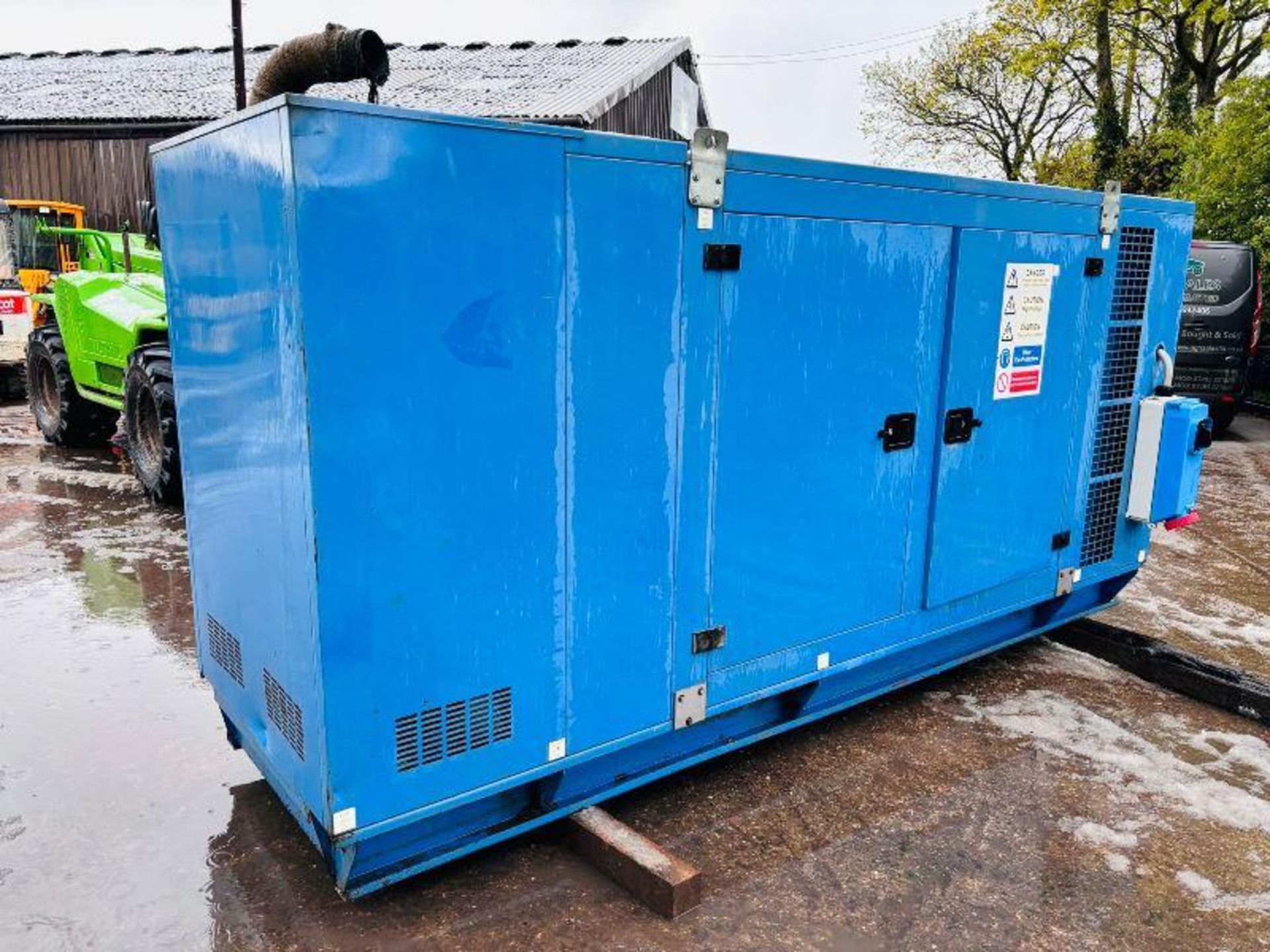 MECCALTE ECP34-1L/4 156KVA GENERATOR *YEAR 2009* C/W VOLVO ENGINE - Image 2 of 20