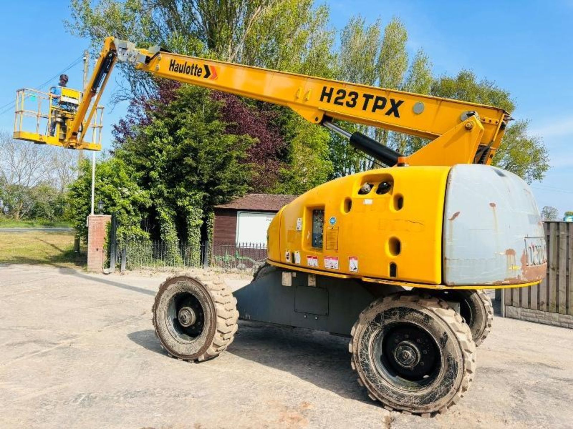 HAULOTTE H23TPX AIREL PLATFORM *23M REACH, YEAR 2013* C/W TELESCOPIC BOOM - Image 5 of 17