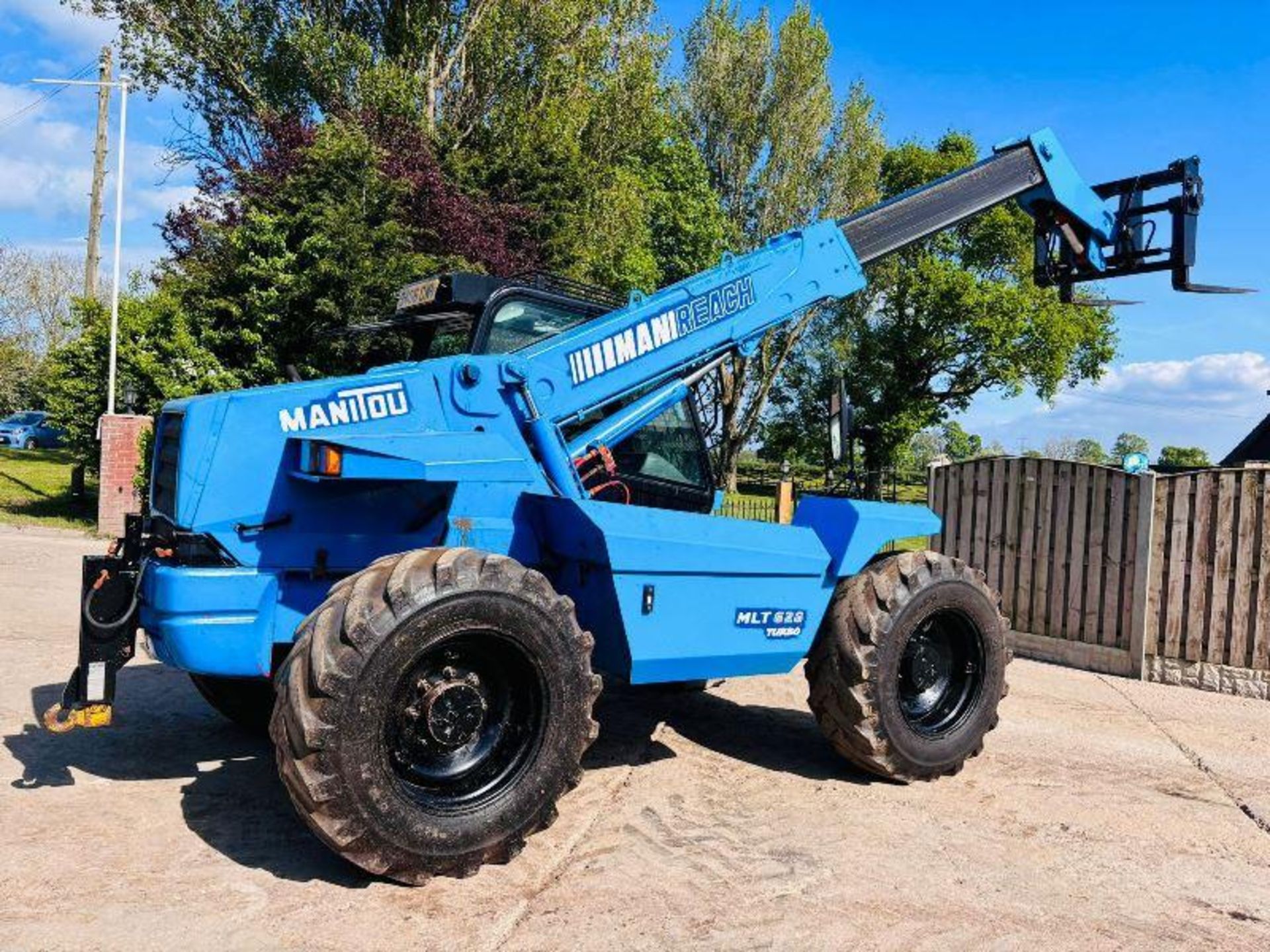 MANITOU MLT628 TELEHANDLER *AG-SPEC* C/W PICK UP HITCH - Bild 13 aus 16