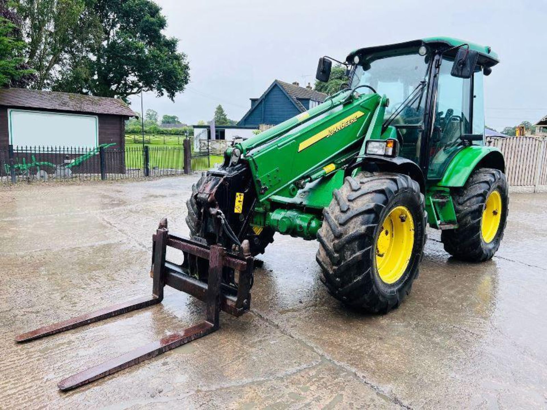 JOHN DEERE 3800 4WD TELEHANDLER C/W PIN & CONE HEAD STOCK