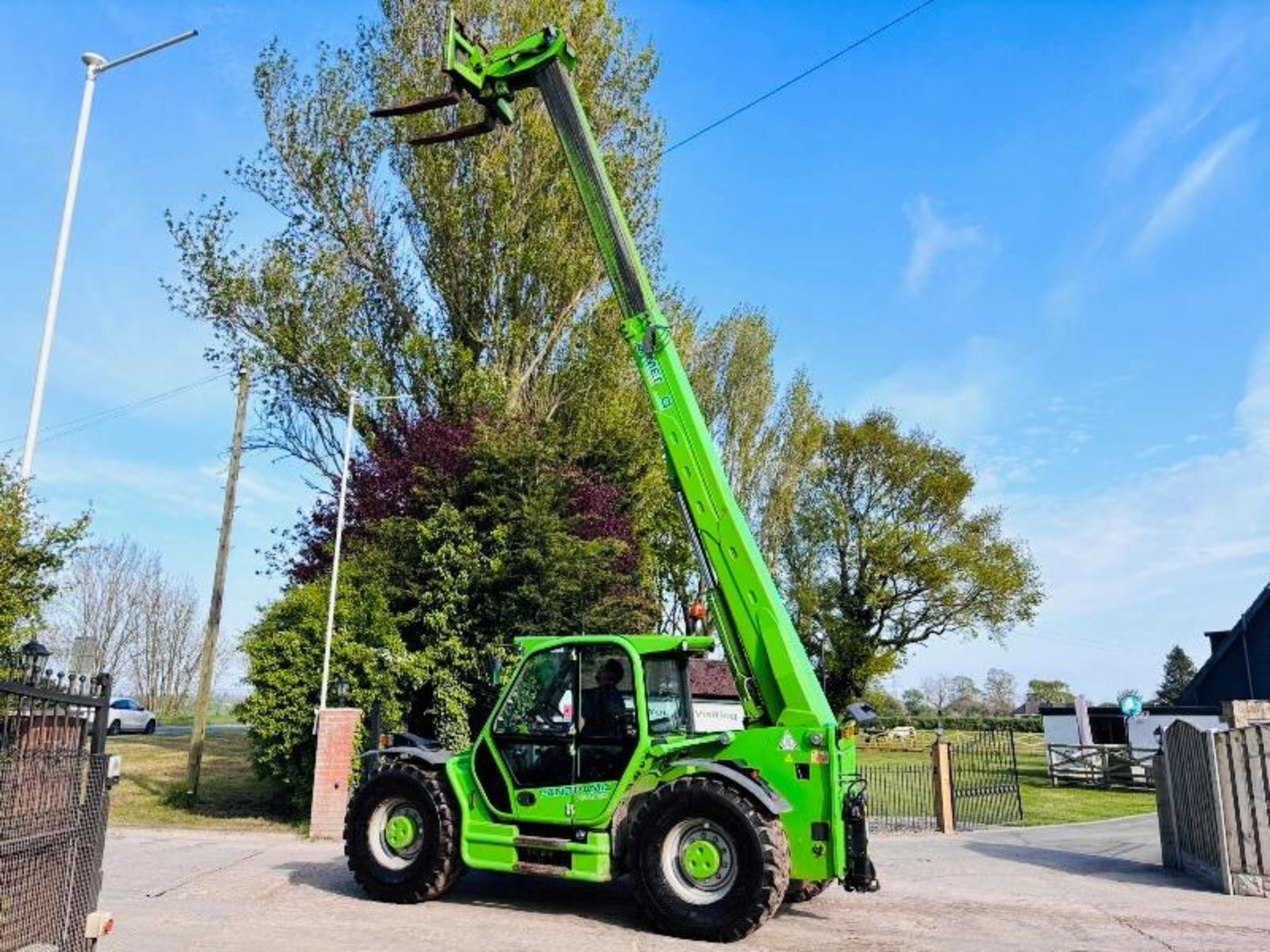 MERLO P55.9 4WD TELEHANDLER *YEAR 2013, 9 METER, 5.5 TON LIFT* C/W PALLET TINES - Bild 4 aus 16