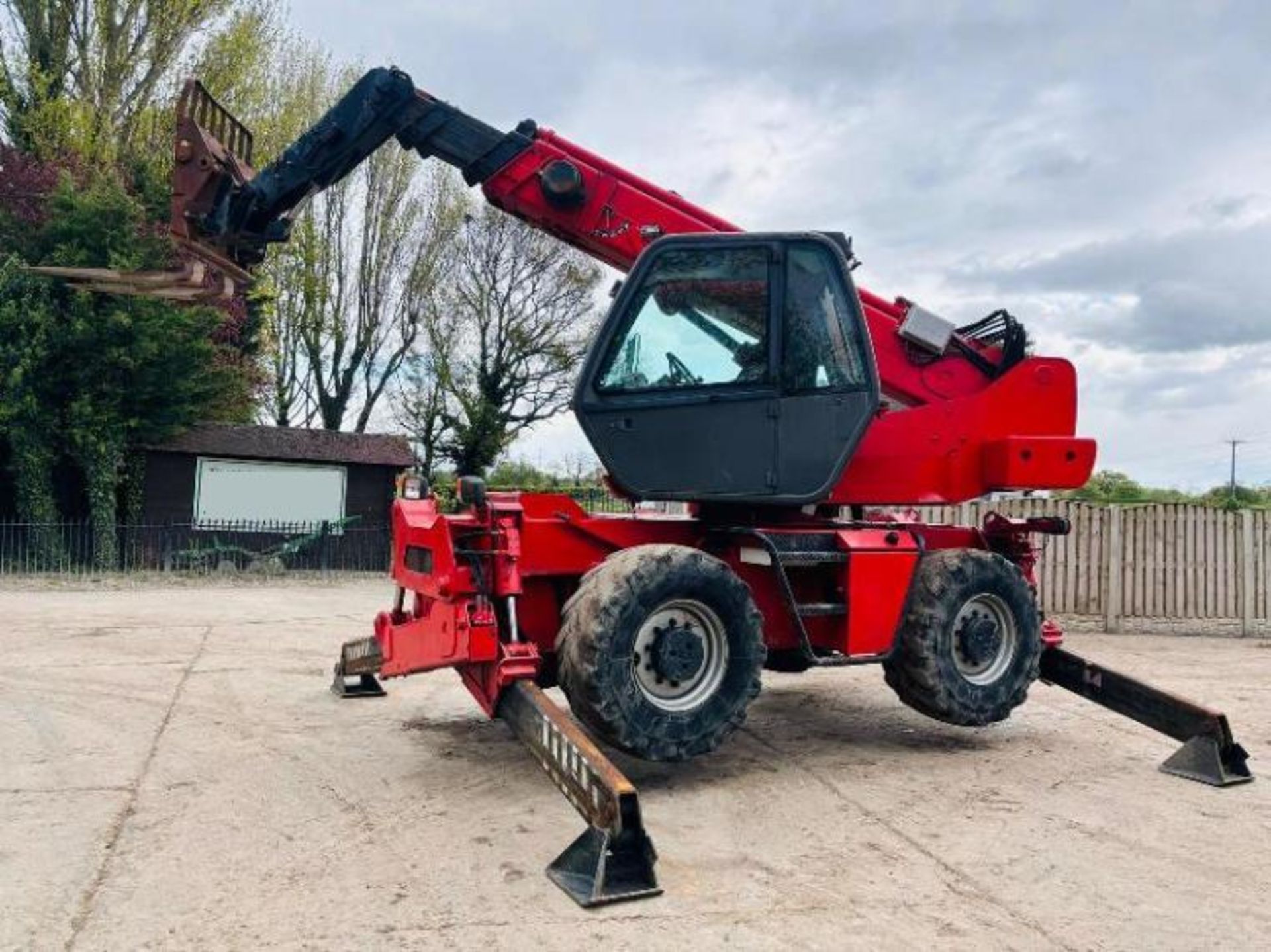 MANITOU MRT1540 ROTO 4WD TELEHANDLER *15 METER REACH, 4 TON LIFT* - Image 16 of 18