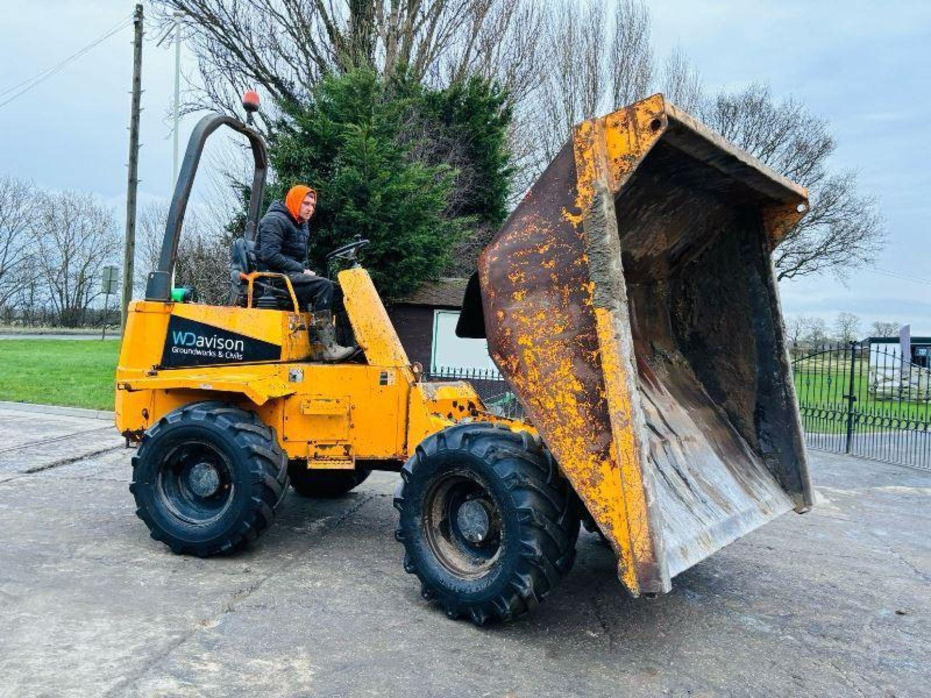 THWAITES 6 TON 4WD DUMPER C/W ROLE BAR - Image 16 of 16