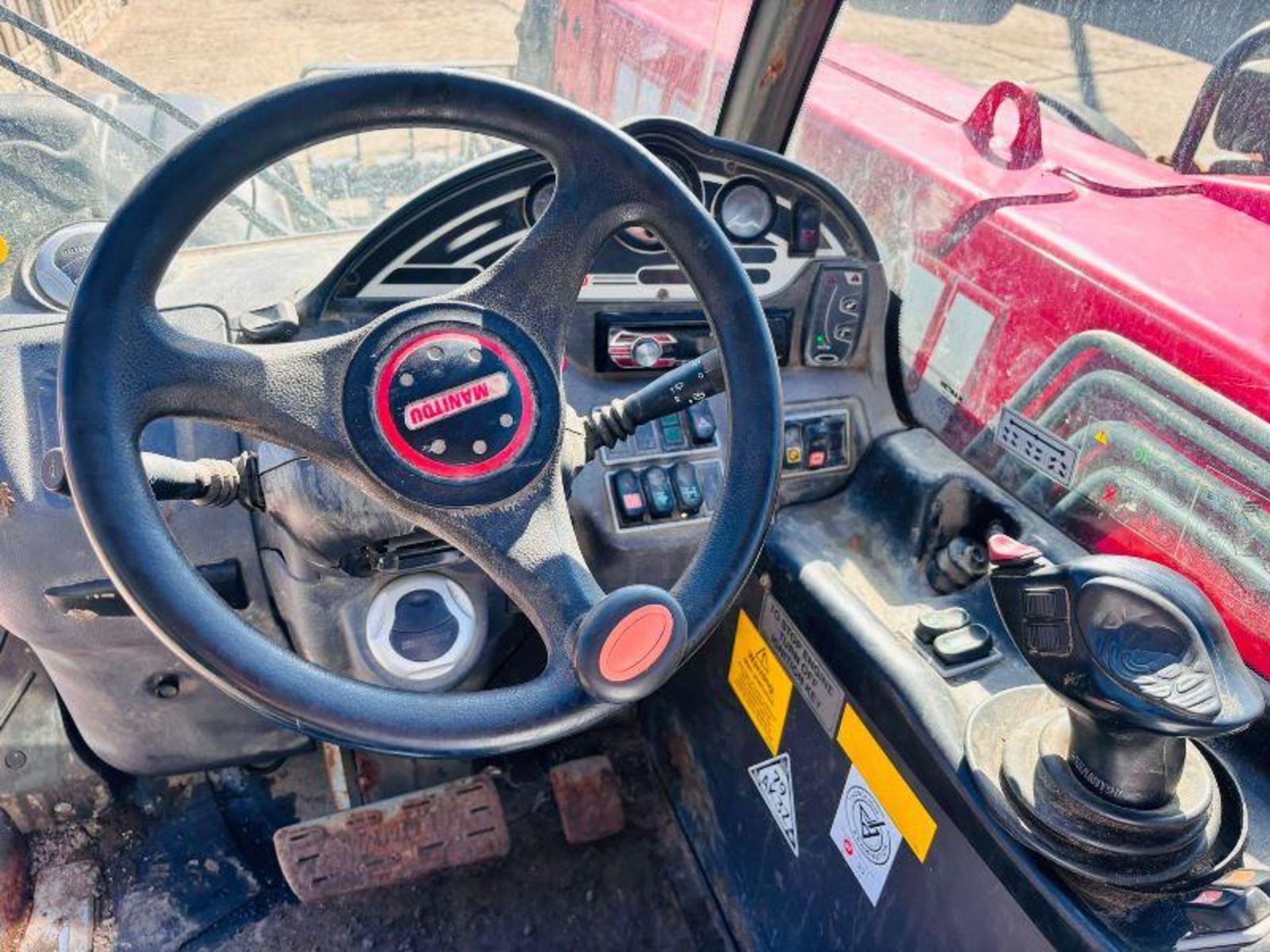 MANITOU MLT735 TELEHANDLER *AG-SPEC, YEAR 2015* C/W PUH & TINES. - Image 6 of 19