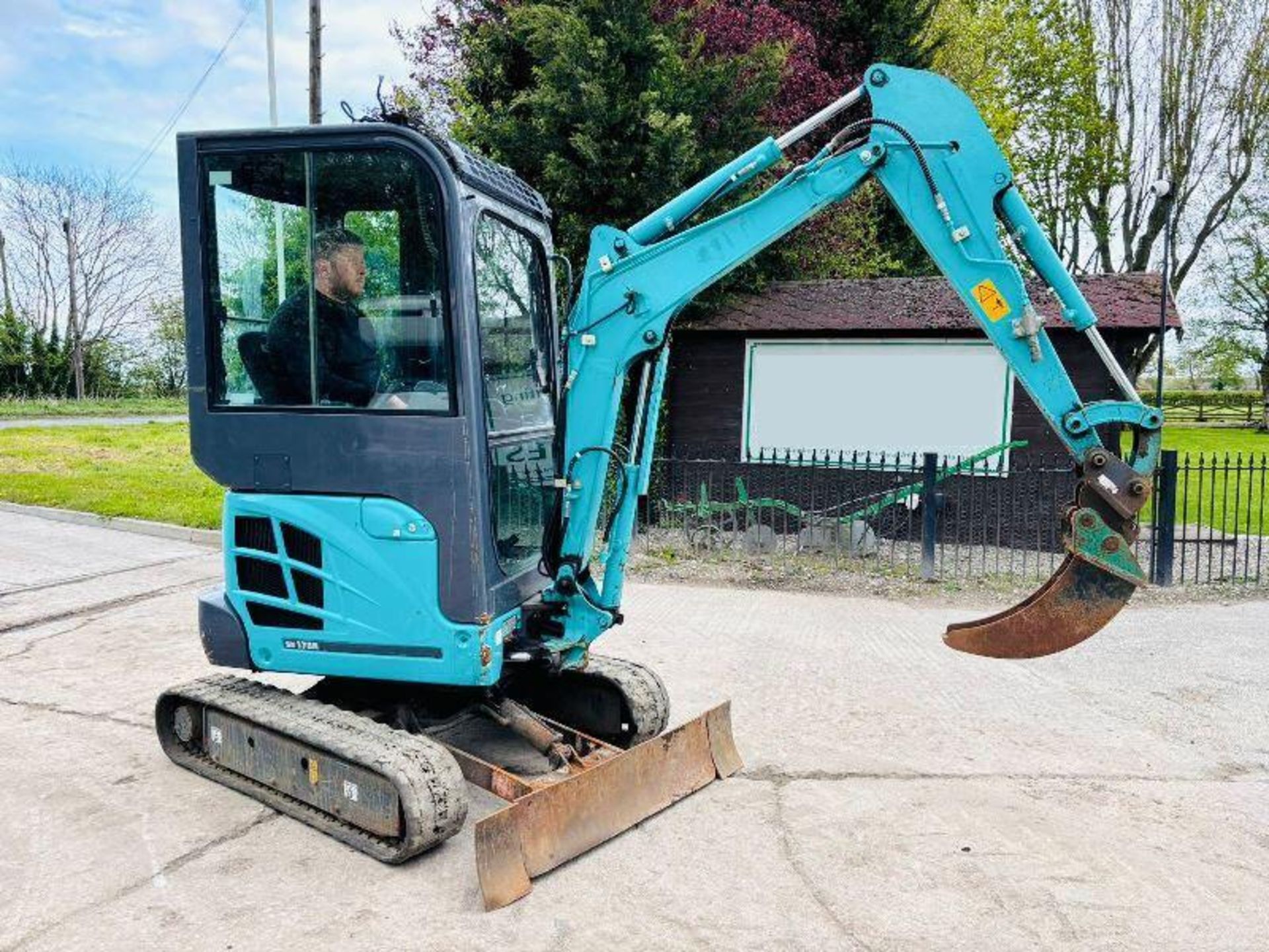 KOBELCO TRACKED EXCAVATOR *2021, 1694 HOURS* C/W QUICK HITCH - Bild 16 aus 18