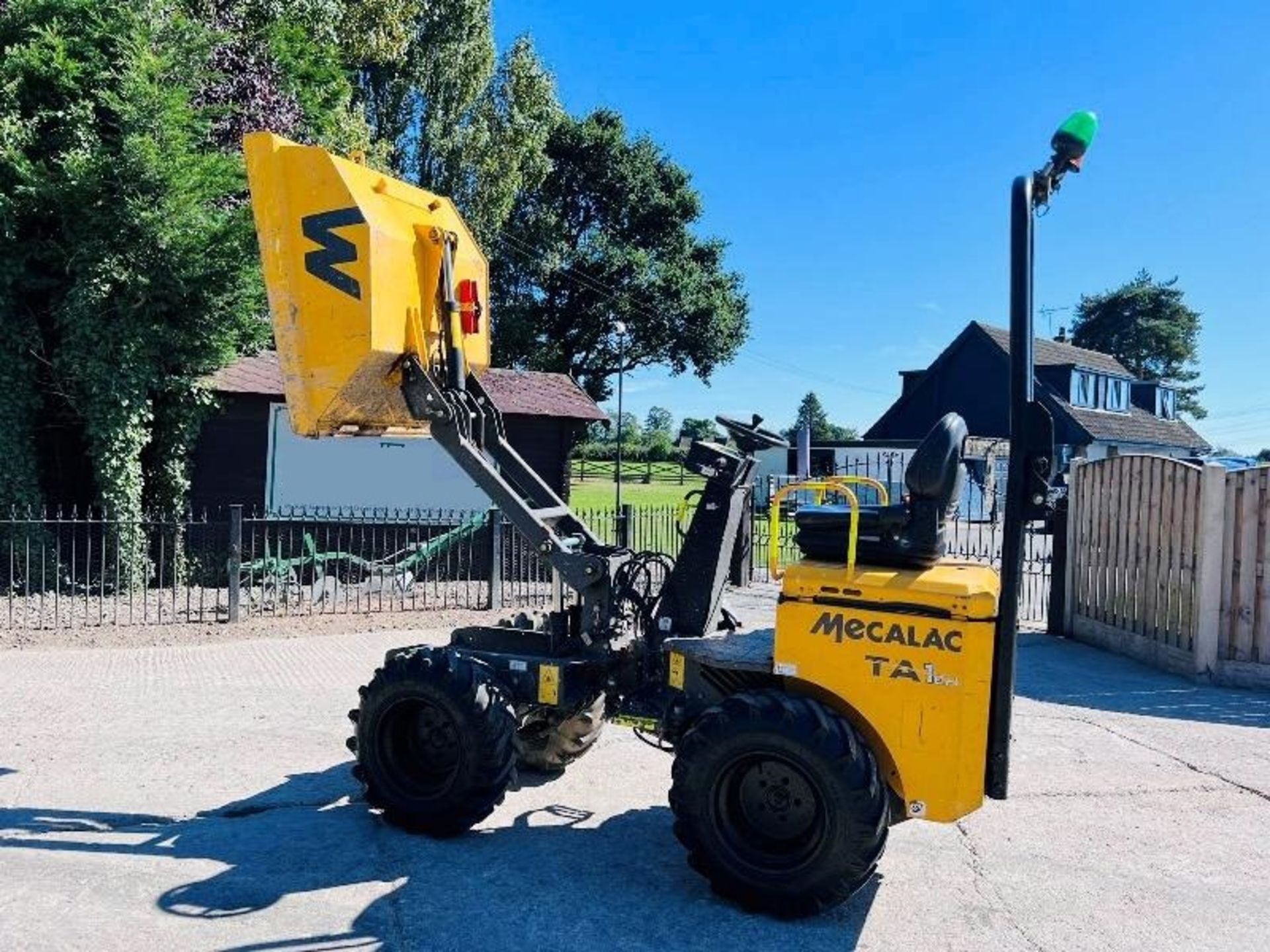 MECALAC TA1 1 TON HIGH TIP DUMPER *YEAR 2018* - Image 12 of 12