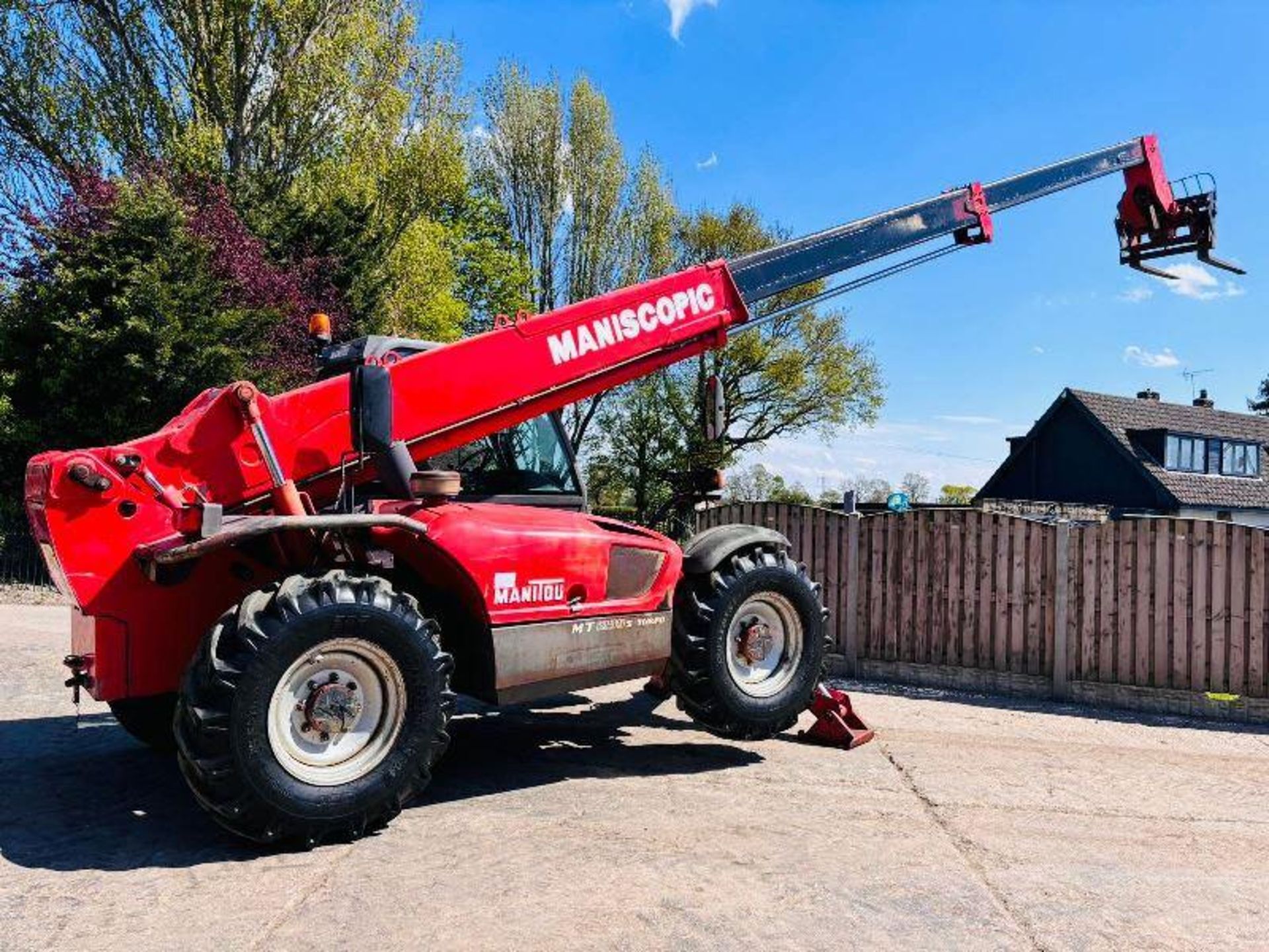 MANITOU MT1235 4WD TELEHANDLER * 12 METER * C/W PALLET TINES. - Image 3 of 19